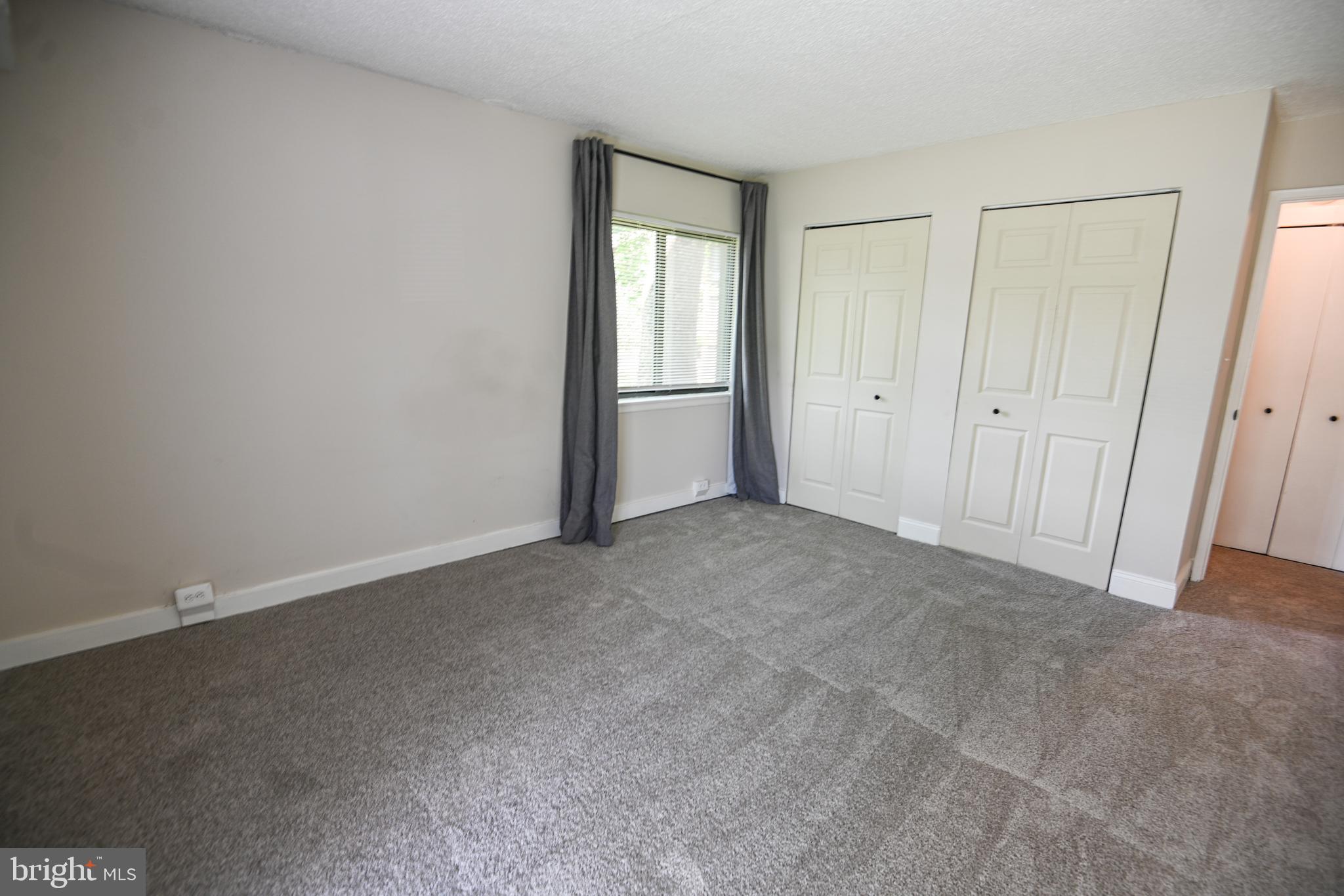 TREOVER CONDOMINIUM - Residential Lease