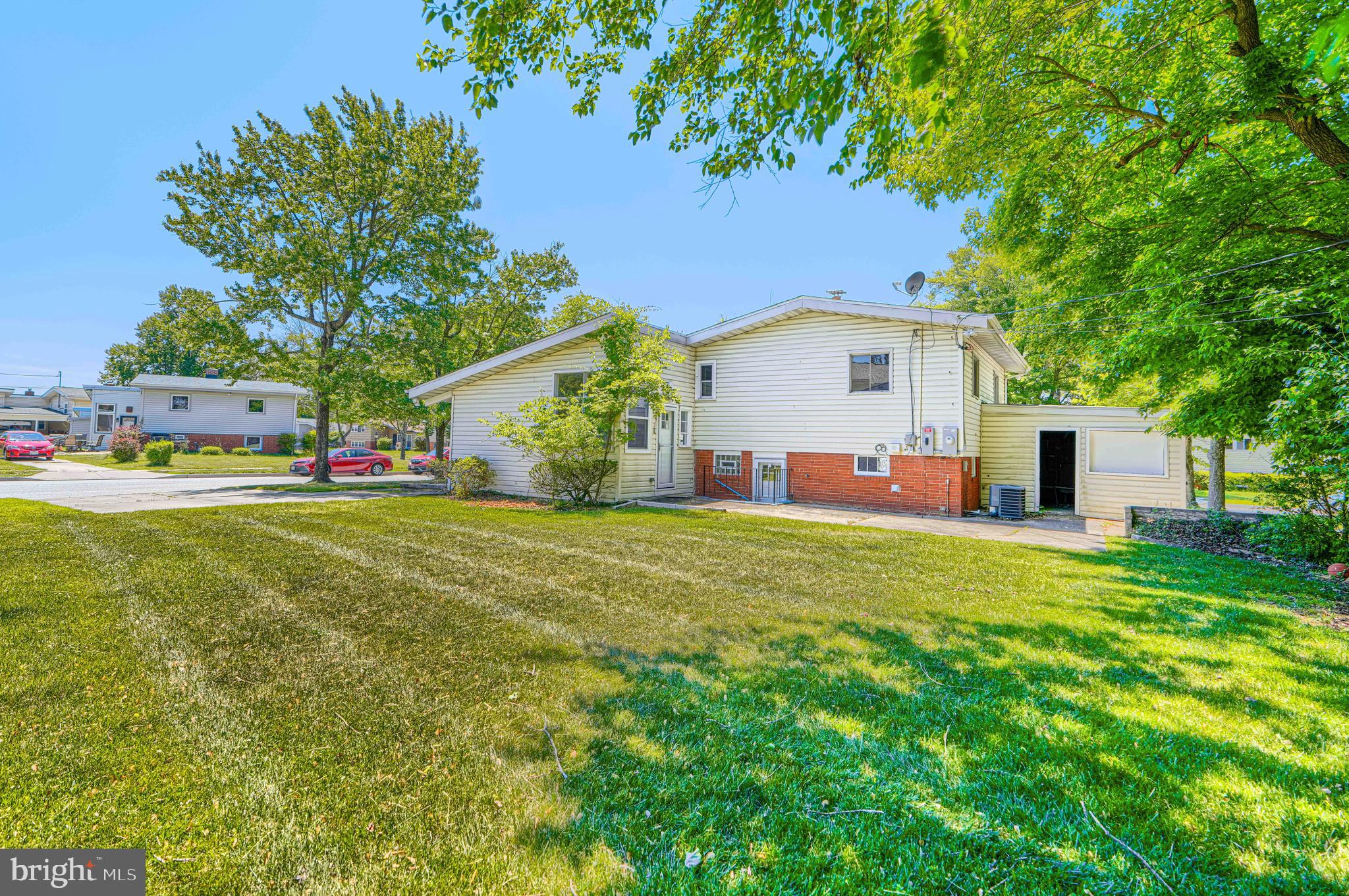 PIKESVILLE - Residential