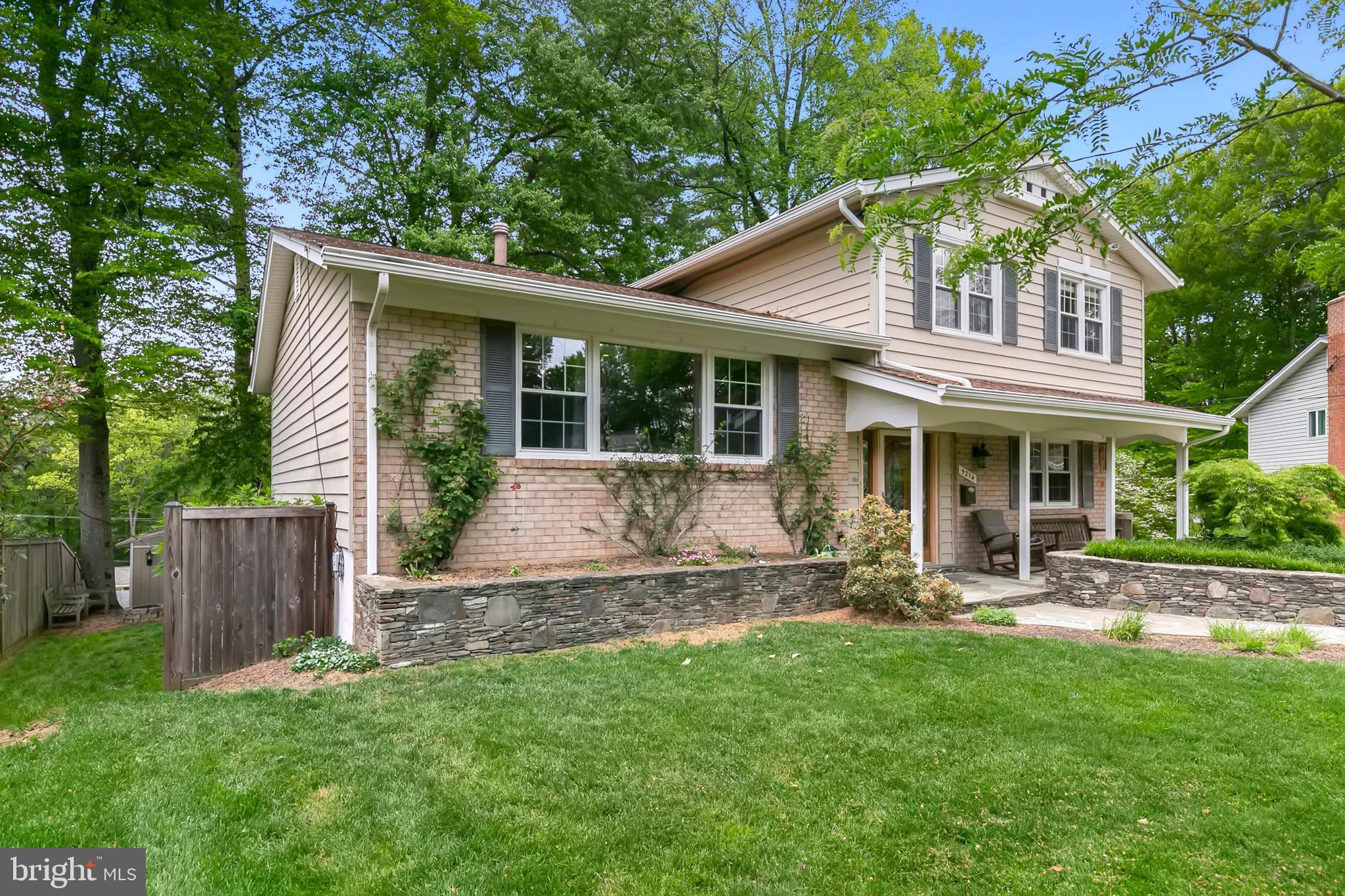 ROCK CREEK MANOR - Residential