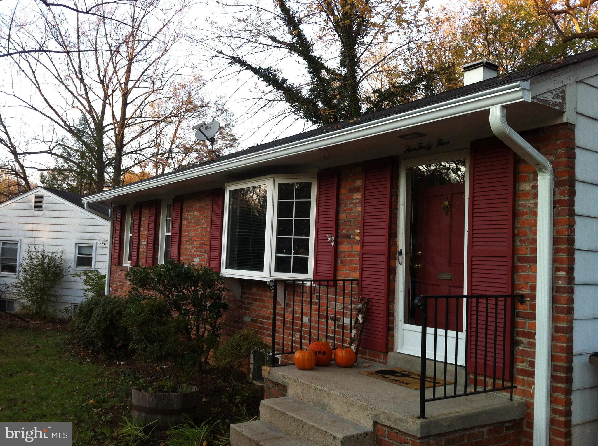 ROCKVILLE - Residential Lease