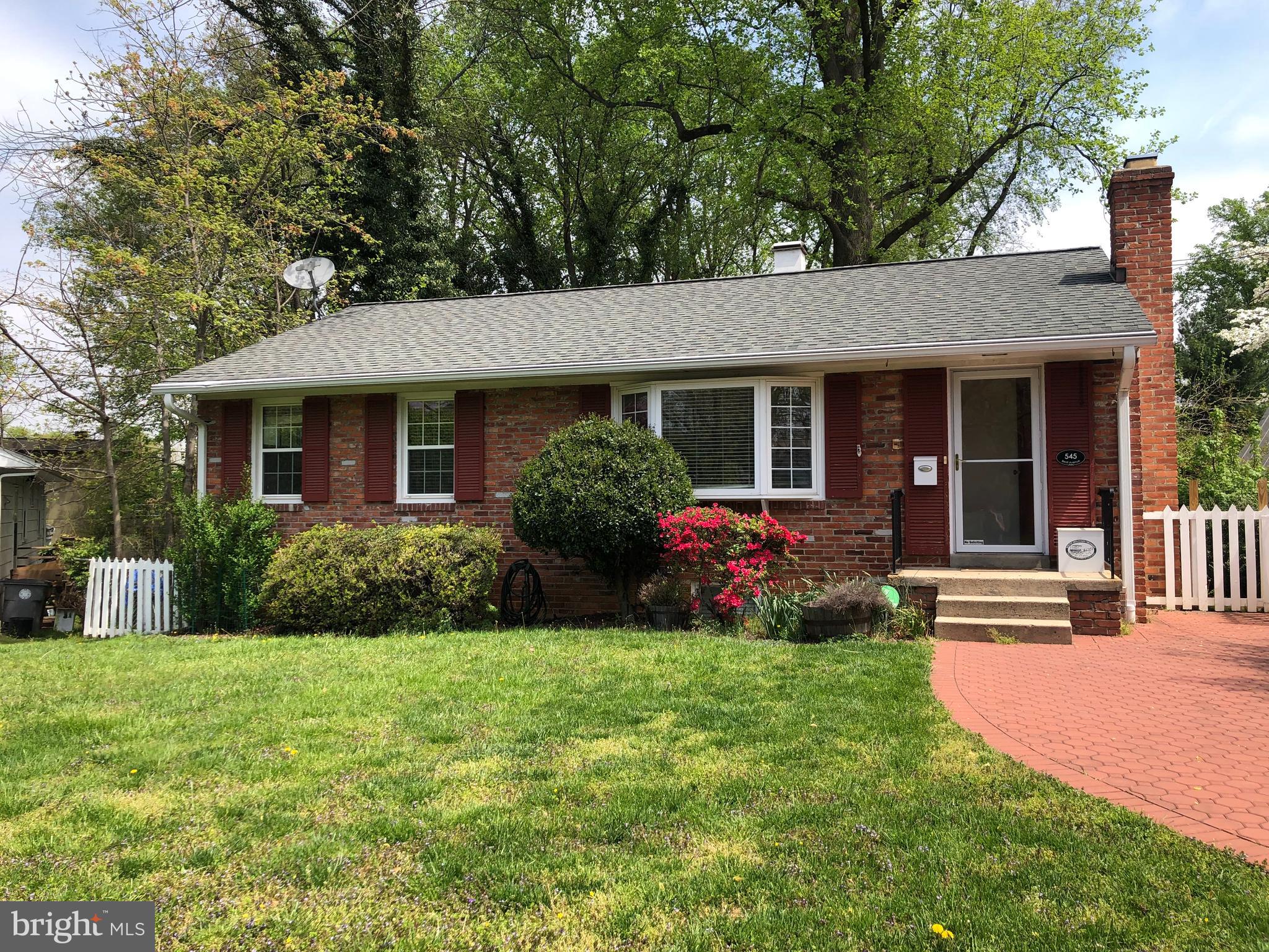 ROCKVILLE - Residential Lease