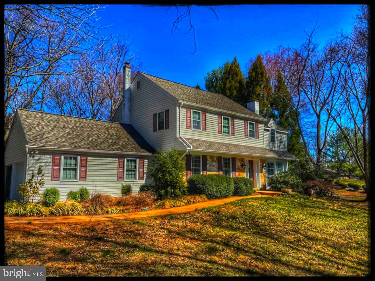 FOX LEE MANOR - Residential