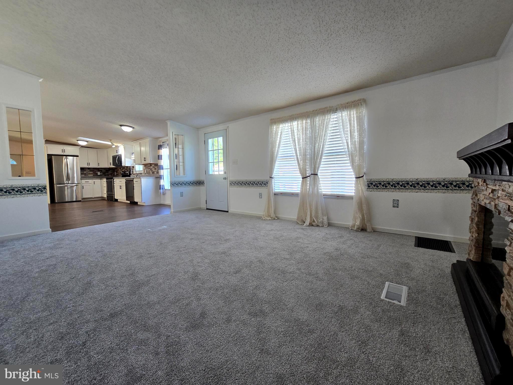 PLEASANT HILLS TR - Residential