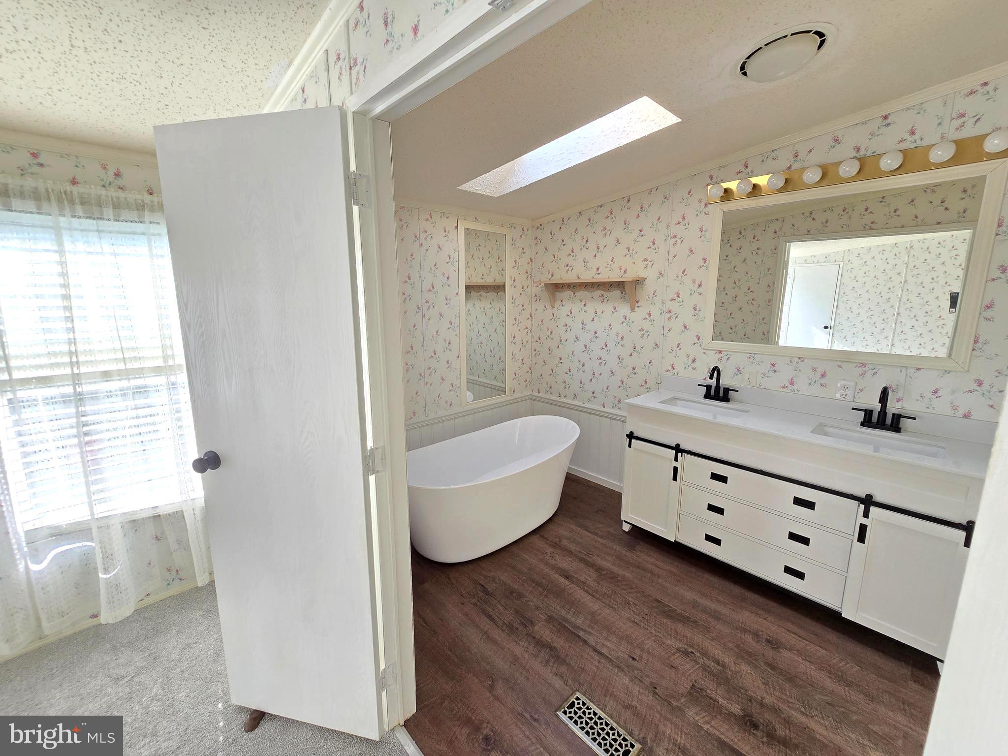 PLEASANT HILLS TR - Residential