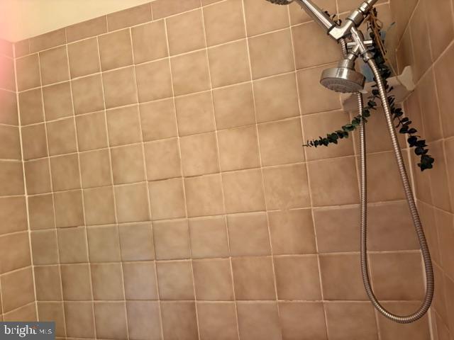 PHILADELPHIA (SOUTHWEST) - Residential