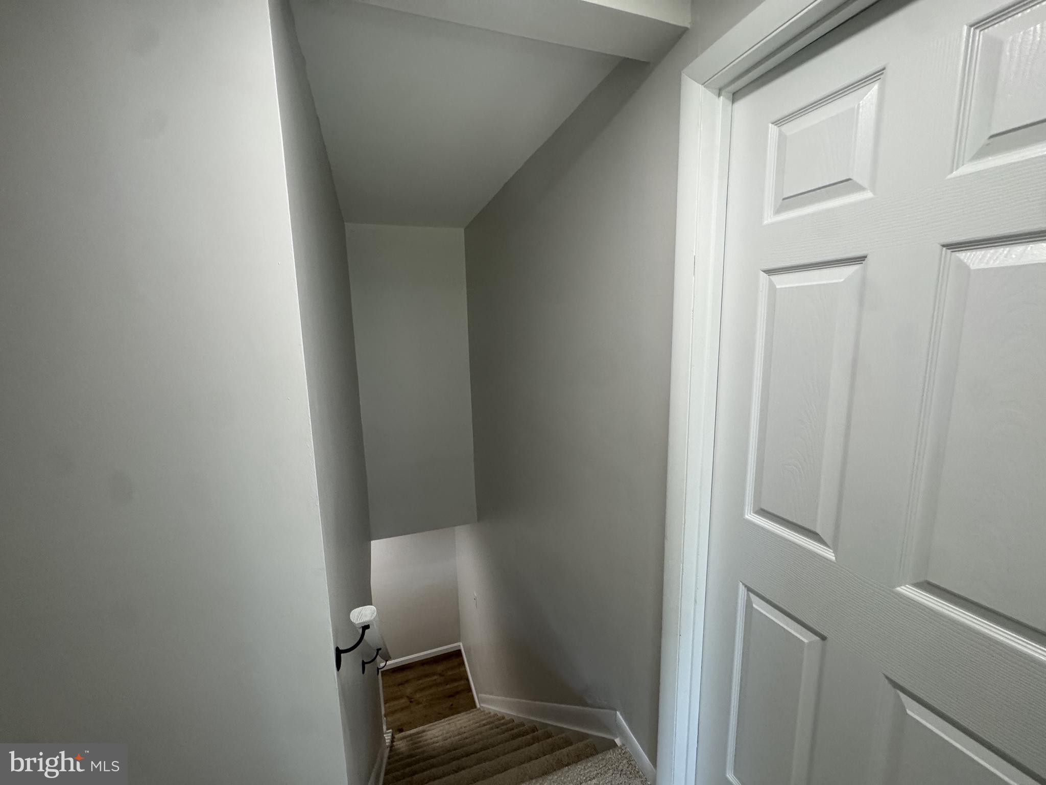 ROYAL GRANT - Residential