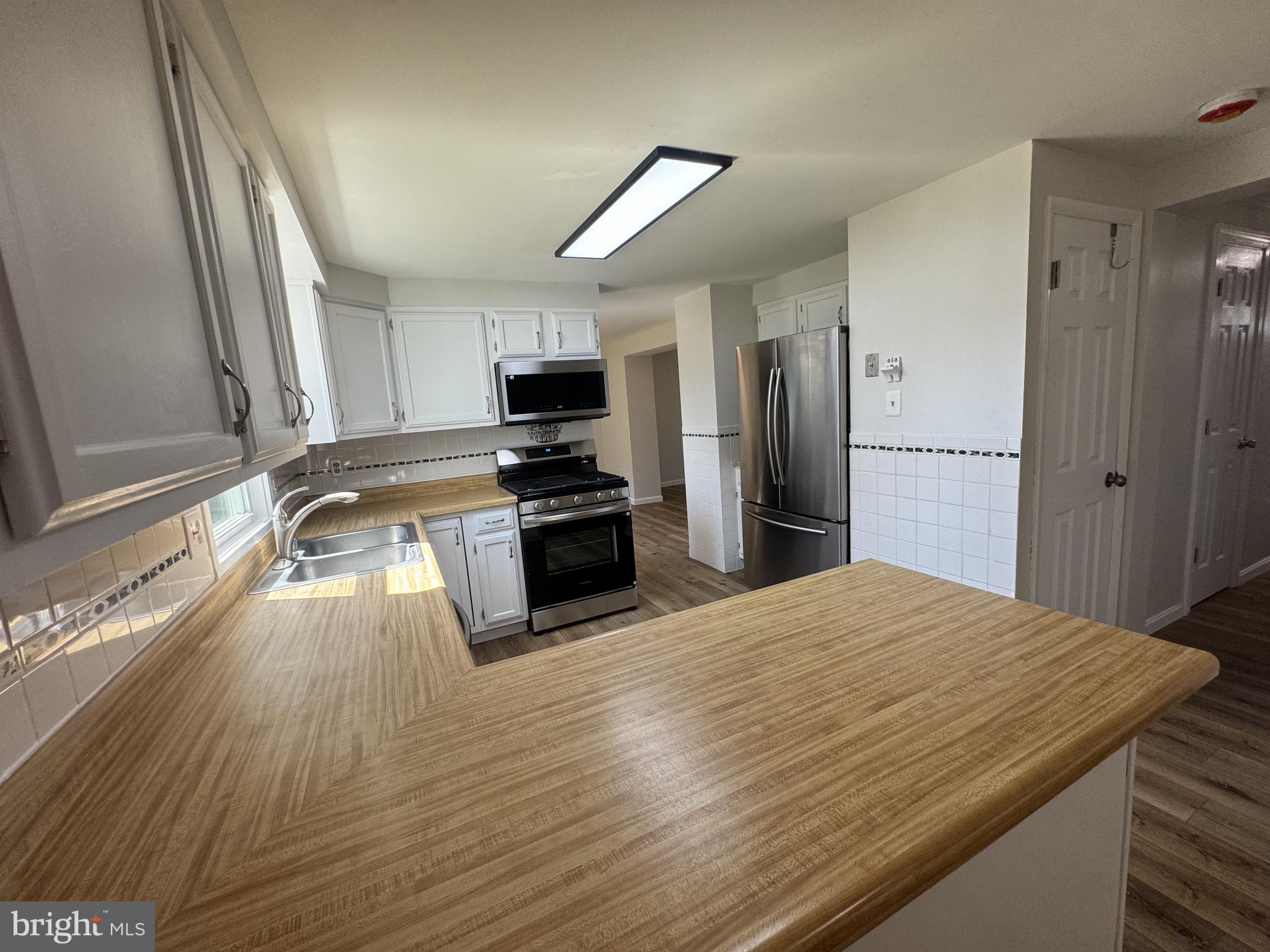 ROYAL GRANT - Residential