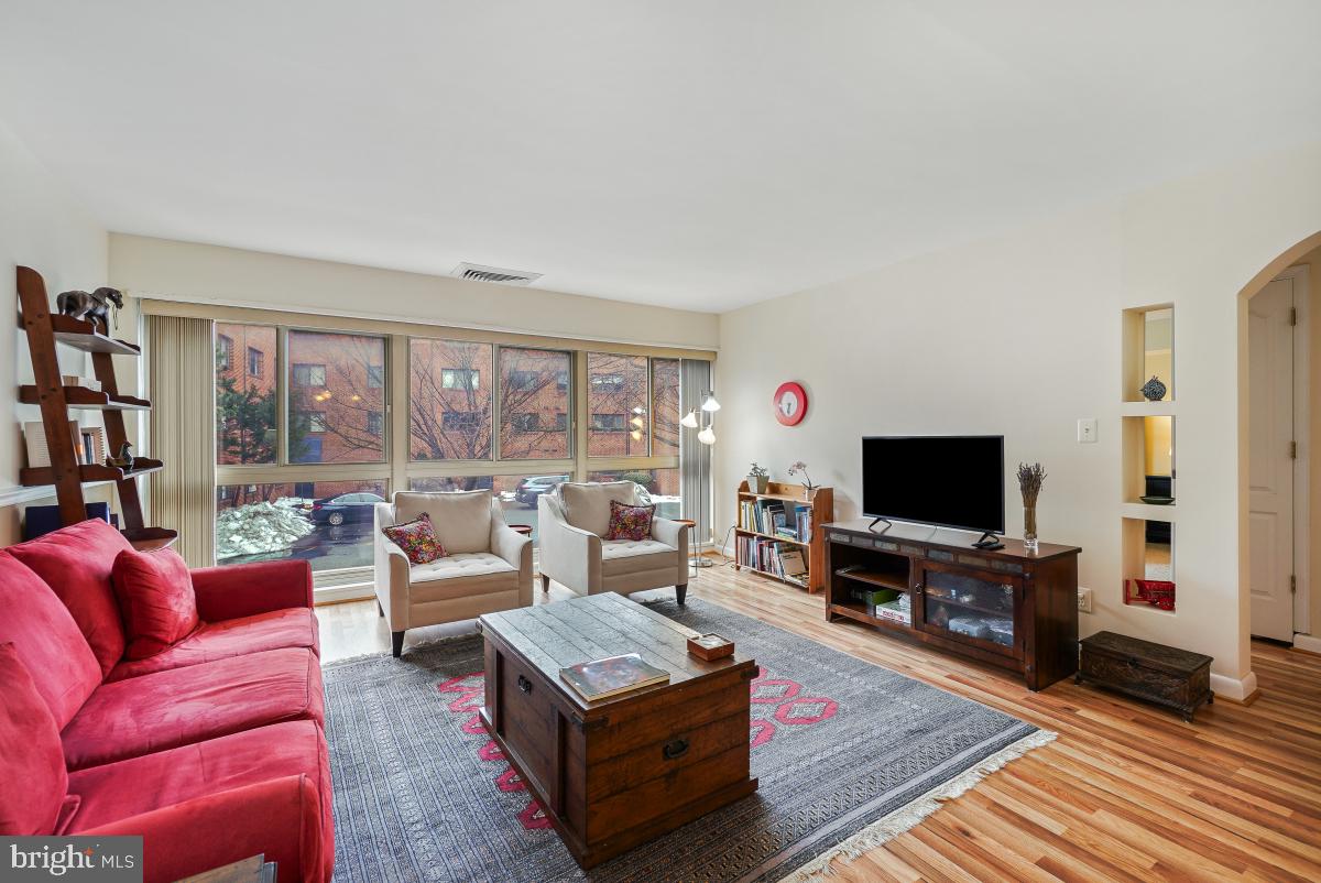 SUSSEX HOUSE - Residential