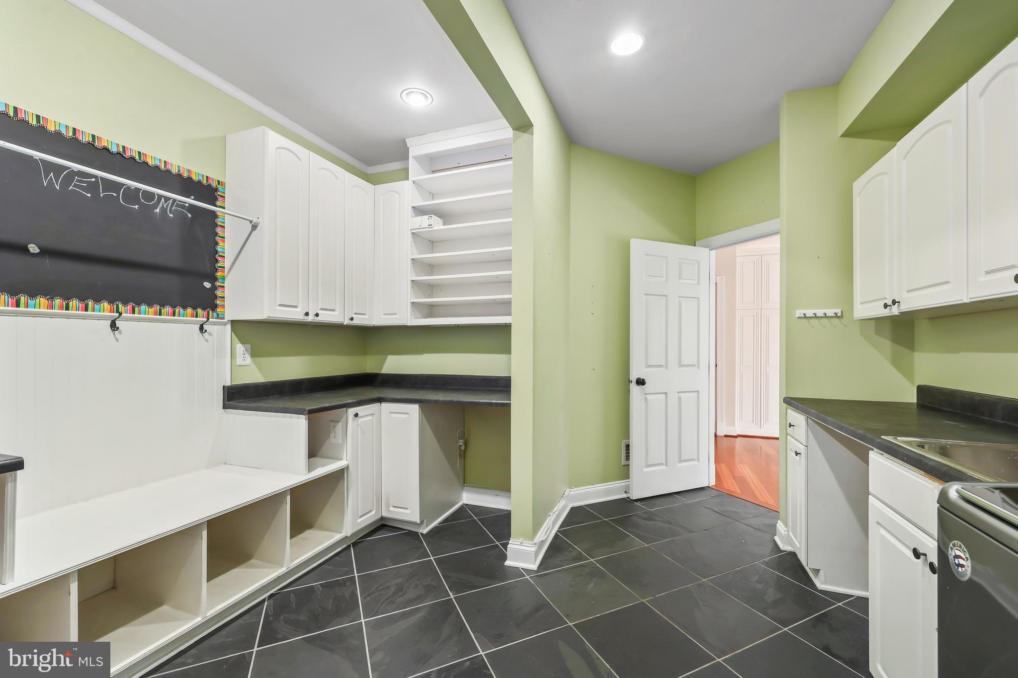 BELMONT COUNTRY CLUB - Residential