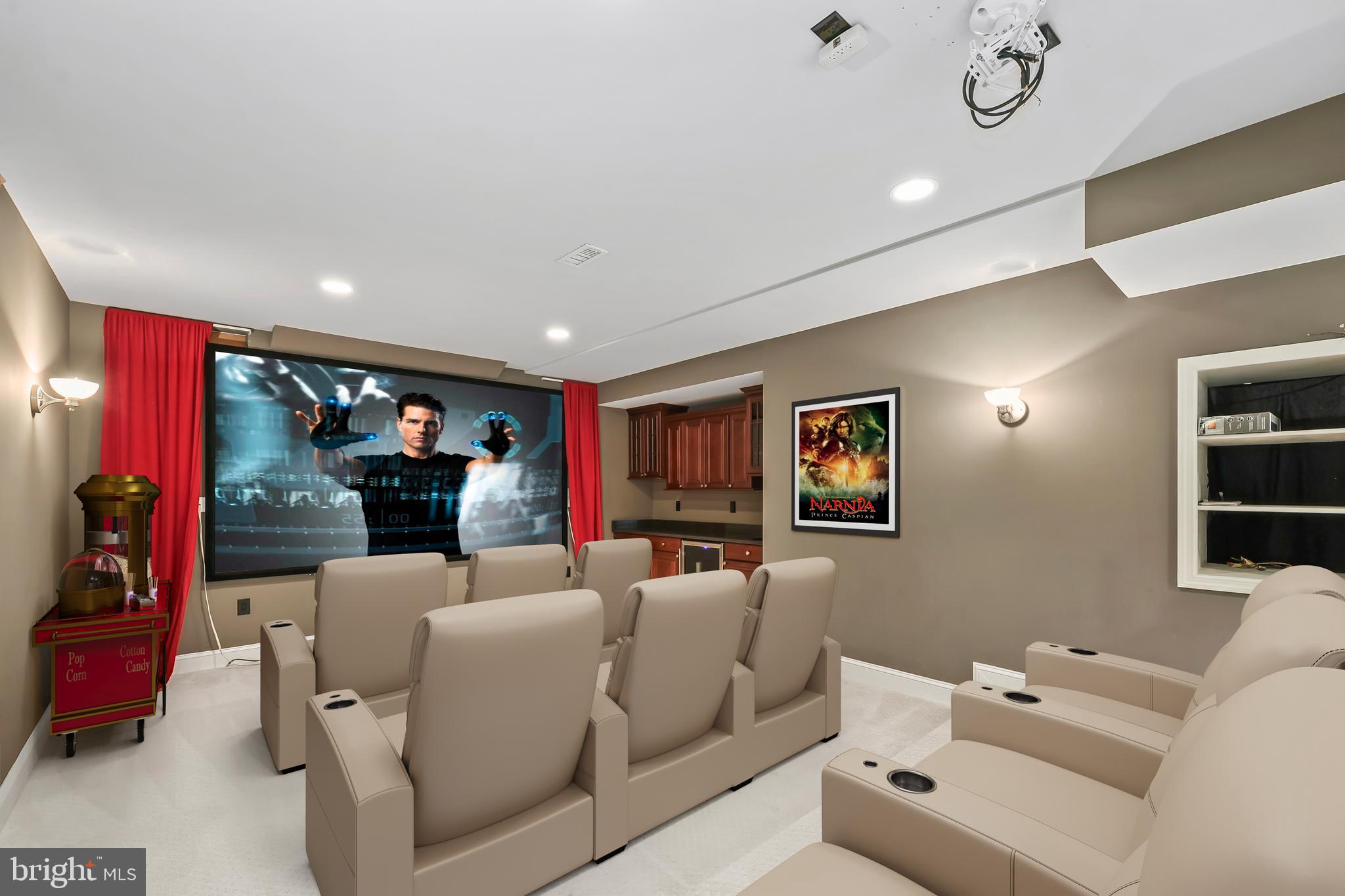 BELMONT COUNTRY CLUB - Residential