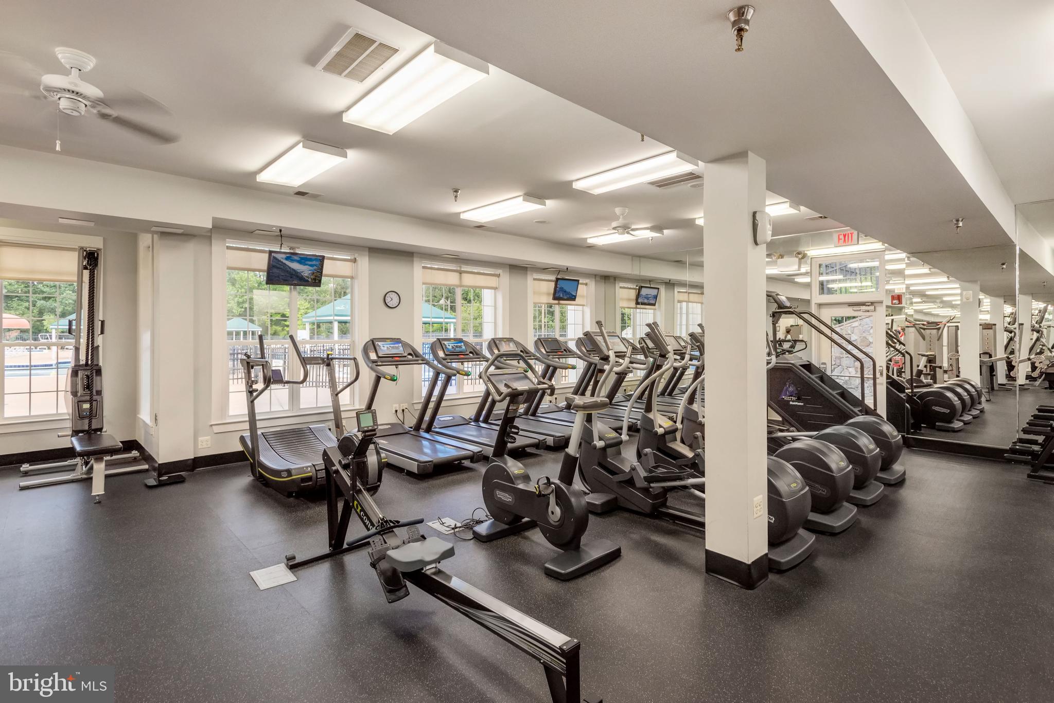 BELMONT COUNTRY CLUB - Residential
