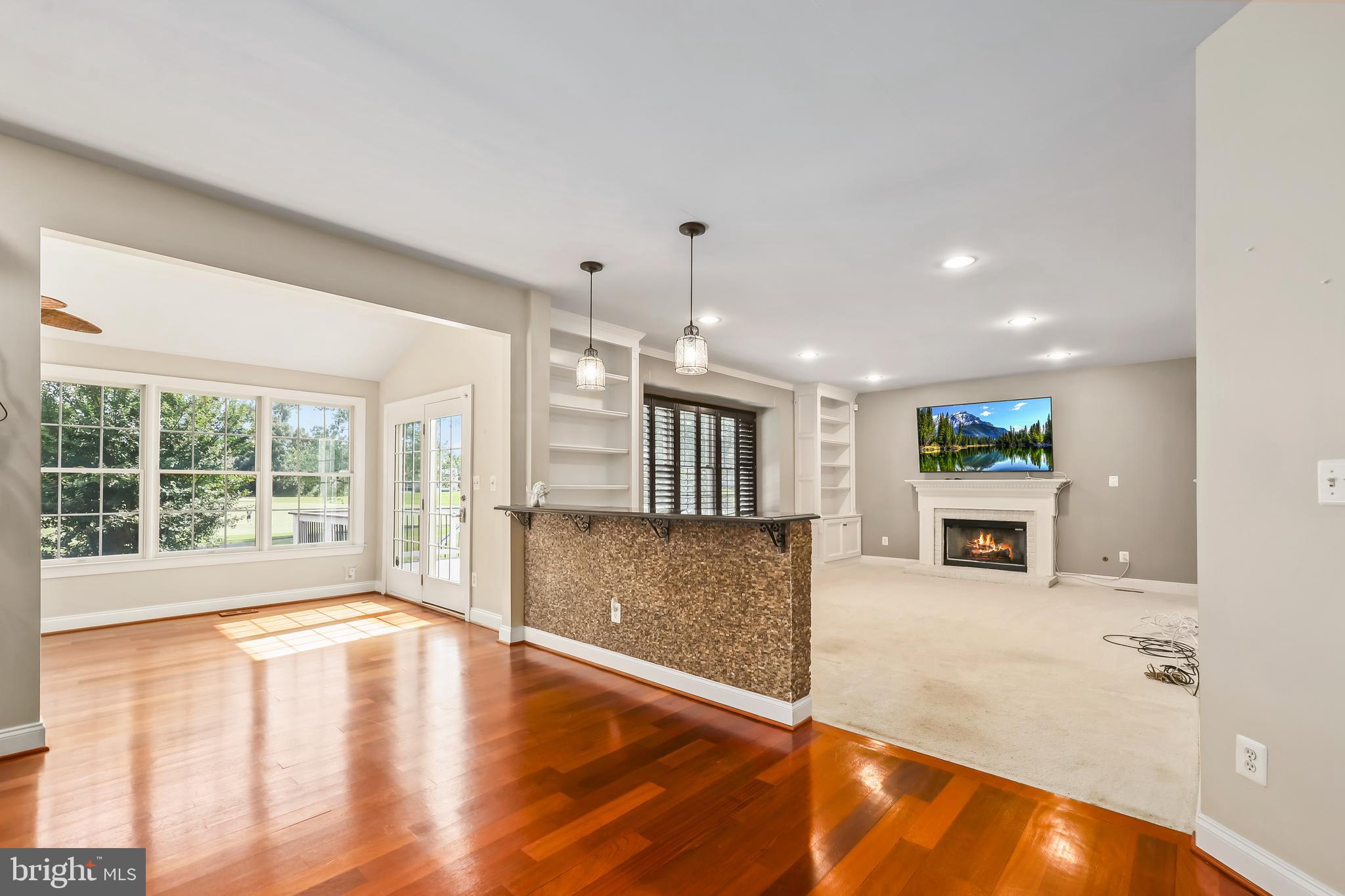 BELMONT COUNTRY CLUB - Residential