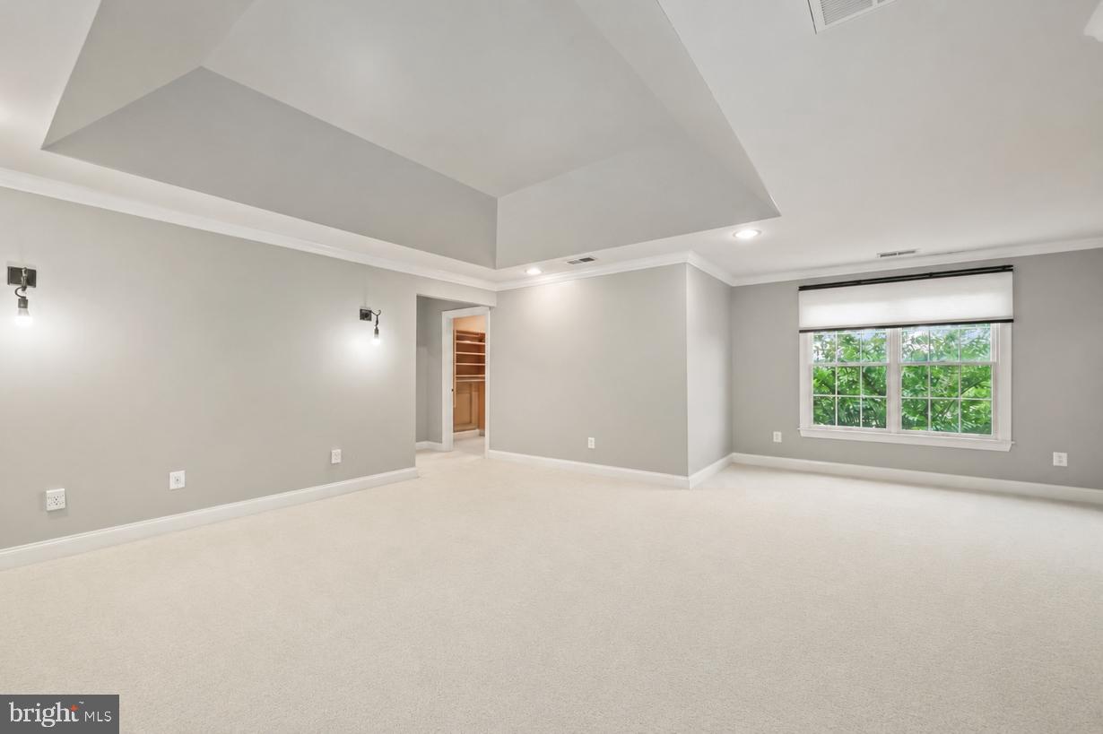 BELMONT COUNTRY CLUB - Residential