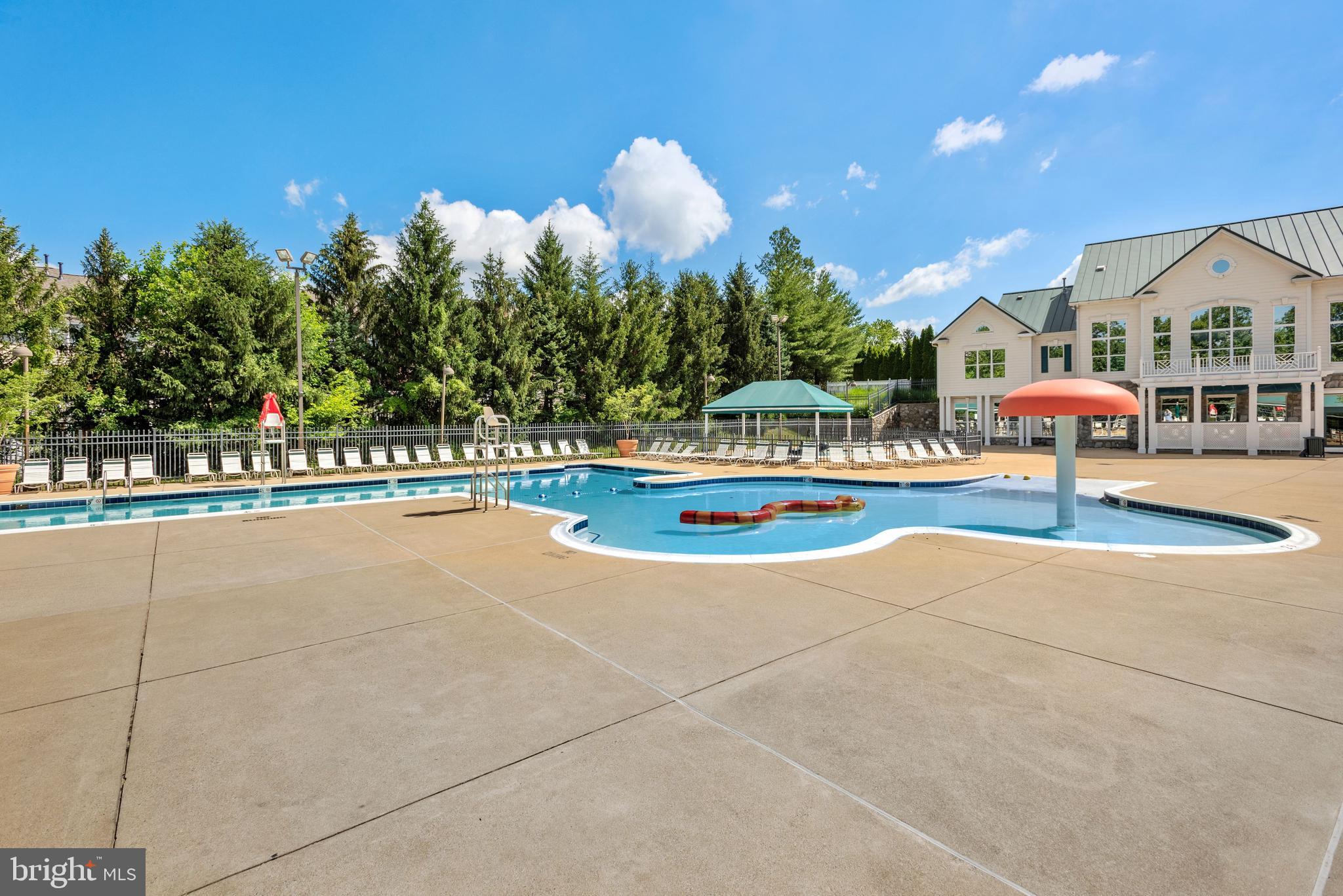 BELMONT COUNTRY CLUB - Residential