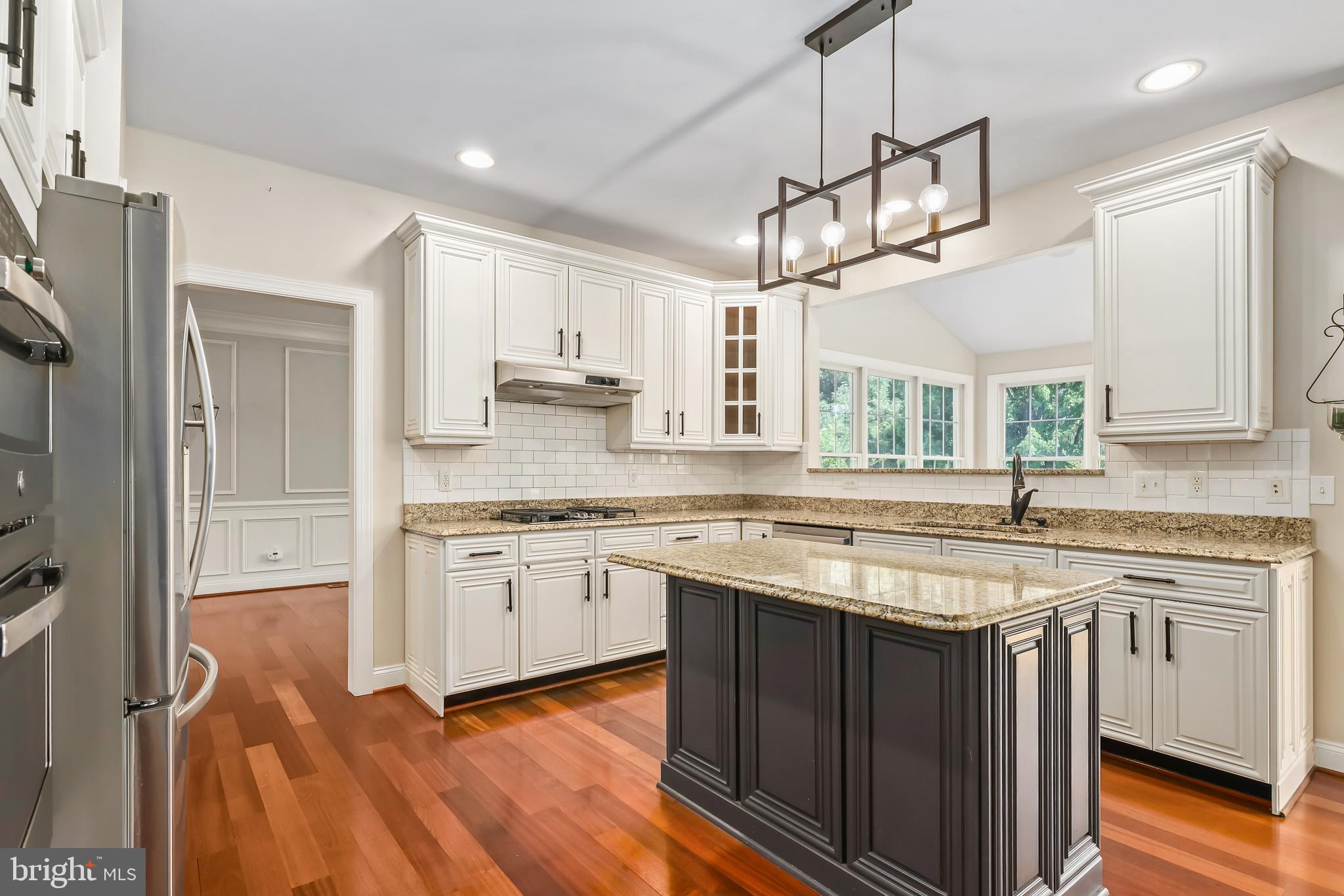 BELMONT COUNTRY CLUB - Residential