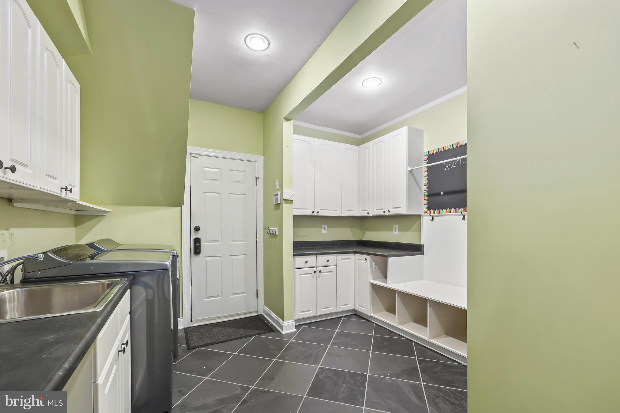 BELMONT COUNTRY CLUB - Residential