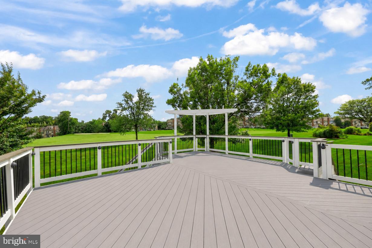 BELMONT COUNTRY CLUB - Residential
