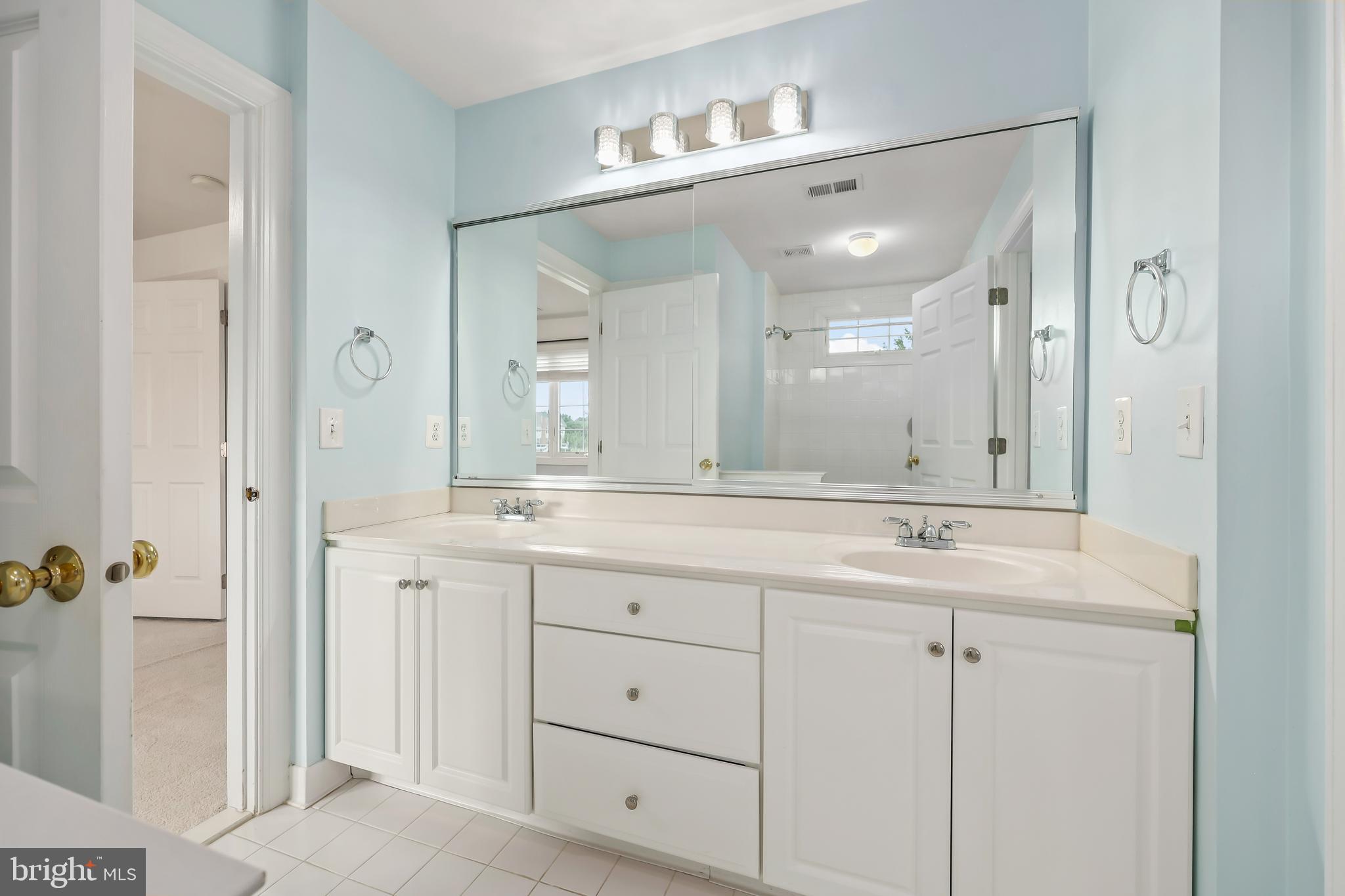 BELMONT COUNTRY CLUB - Residential