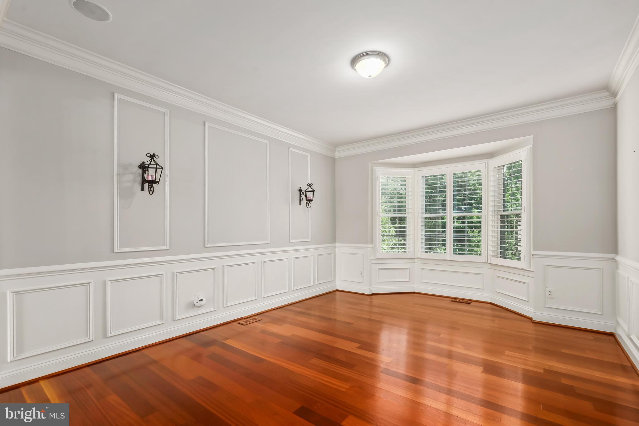 BELMONT COUNTRY CLUB - Residential