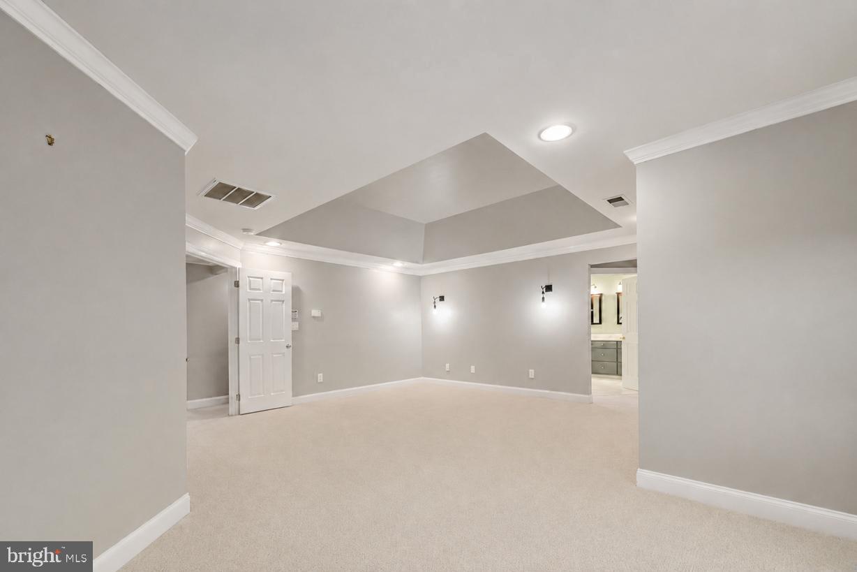 BELMONT COUNTRY CLUB - Residential