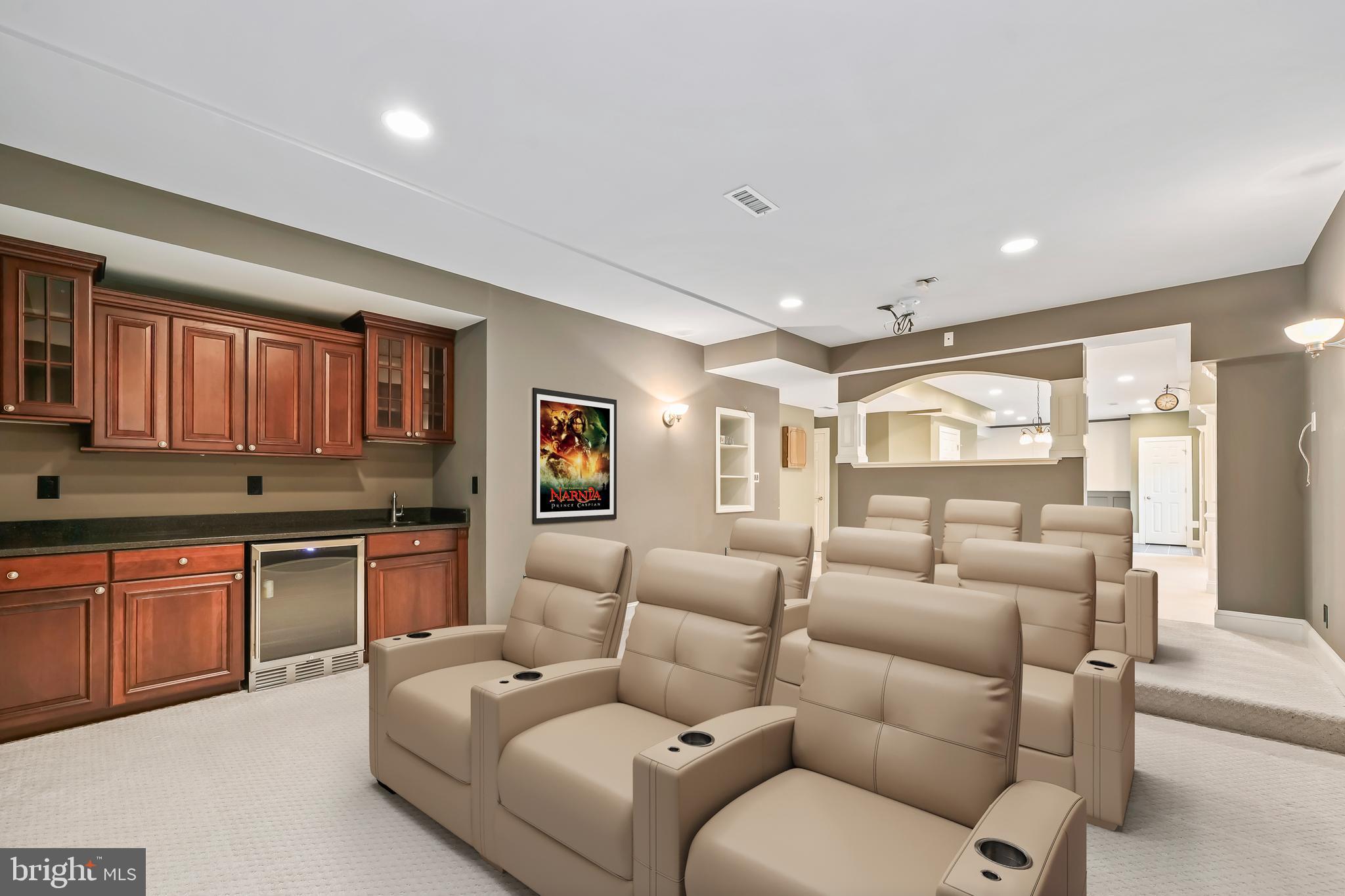 BELMONT COUNTRY CLUB - Residential