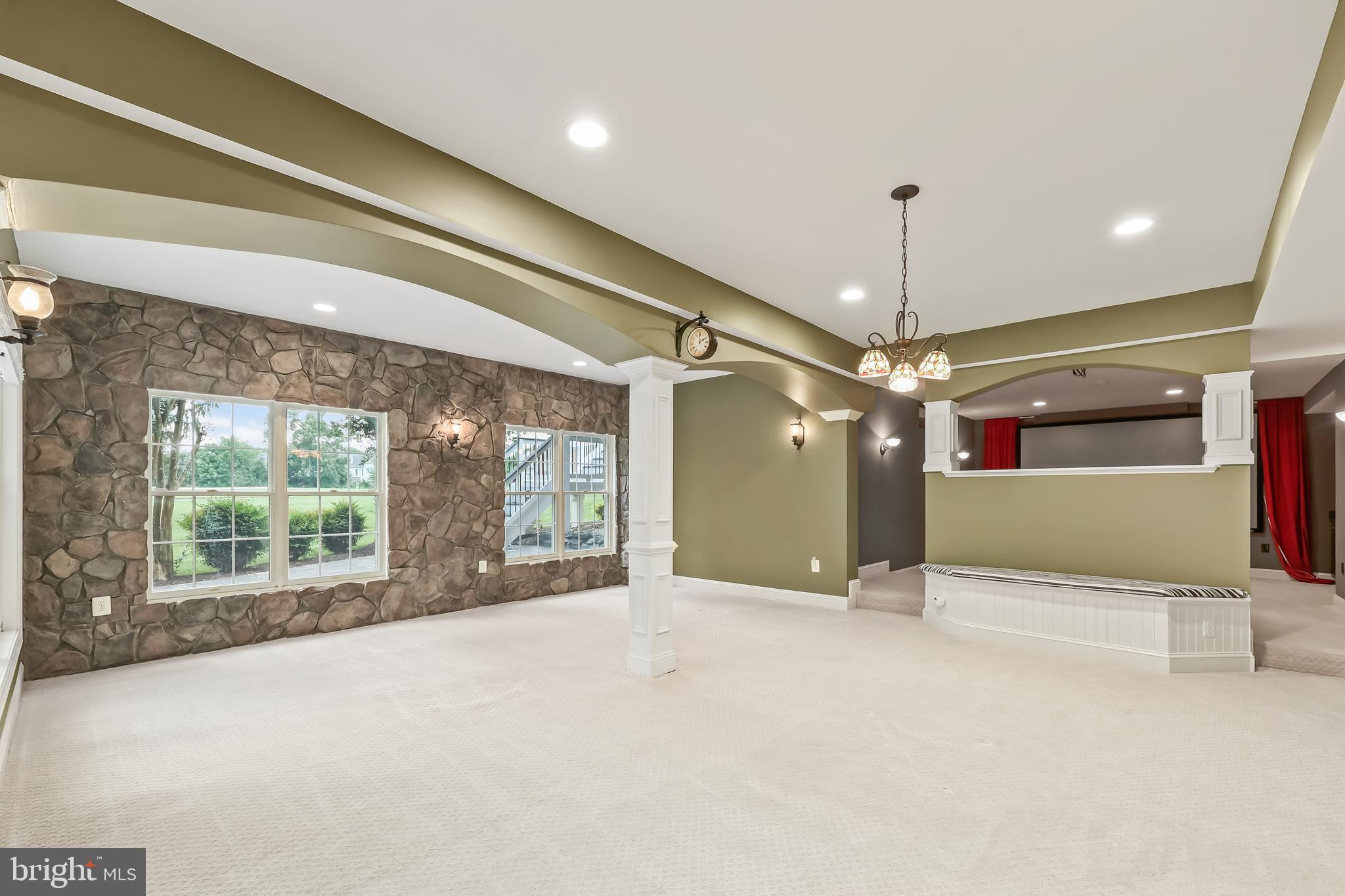 BELMONT COUNTRY CLUB - Residential