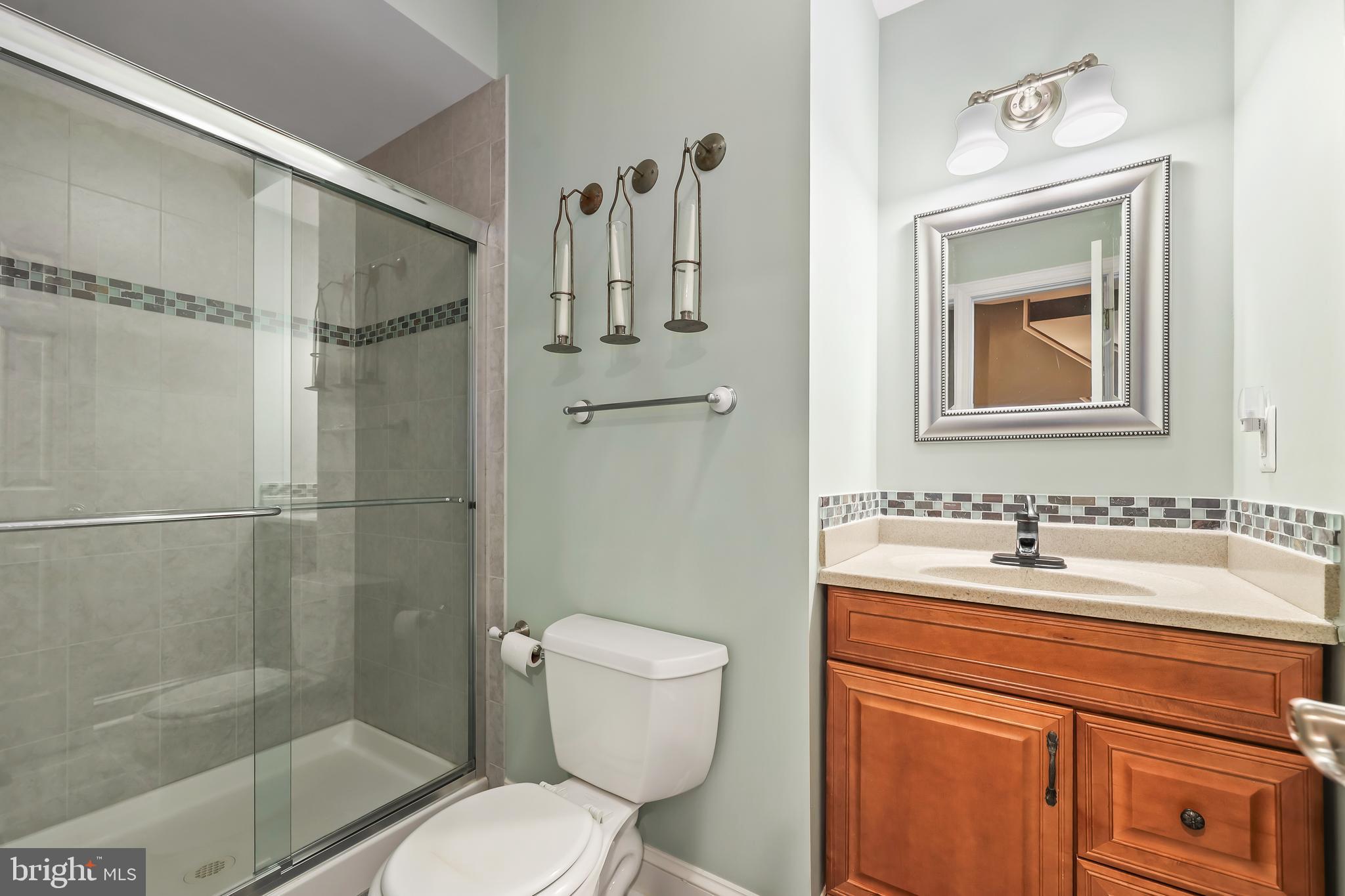 BELMONT COUNTRY CLUB - Residential