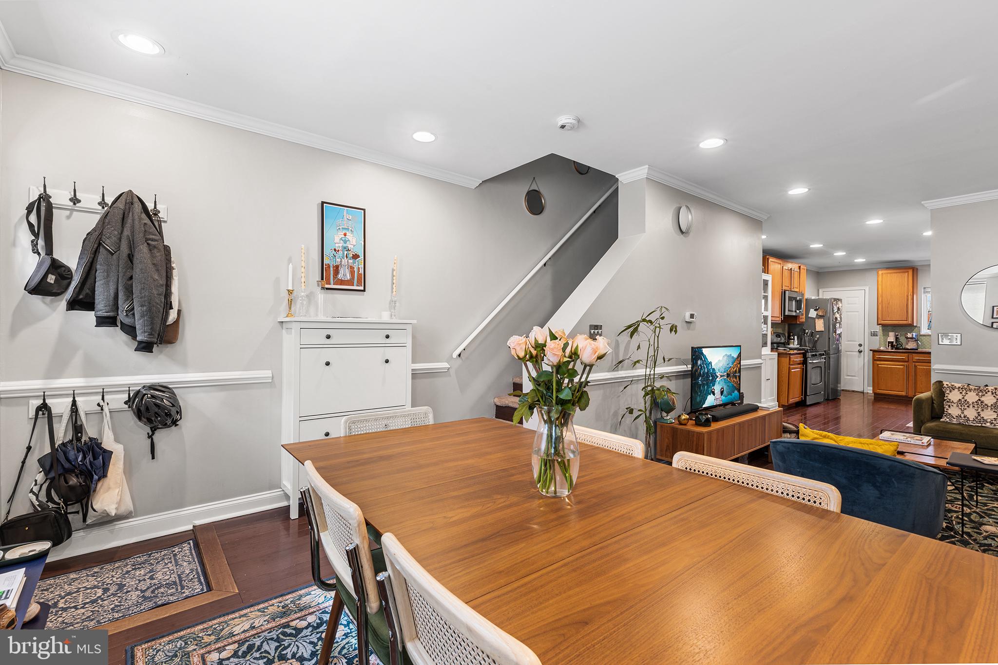 POINT BREEZE - Residential