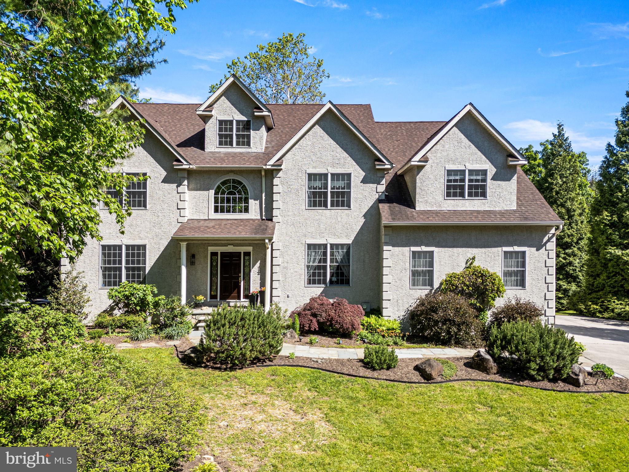 CHESTNUT HILL - Residential
