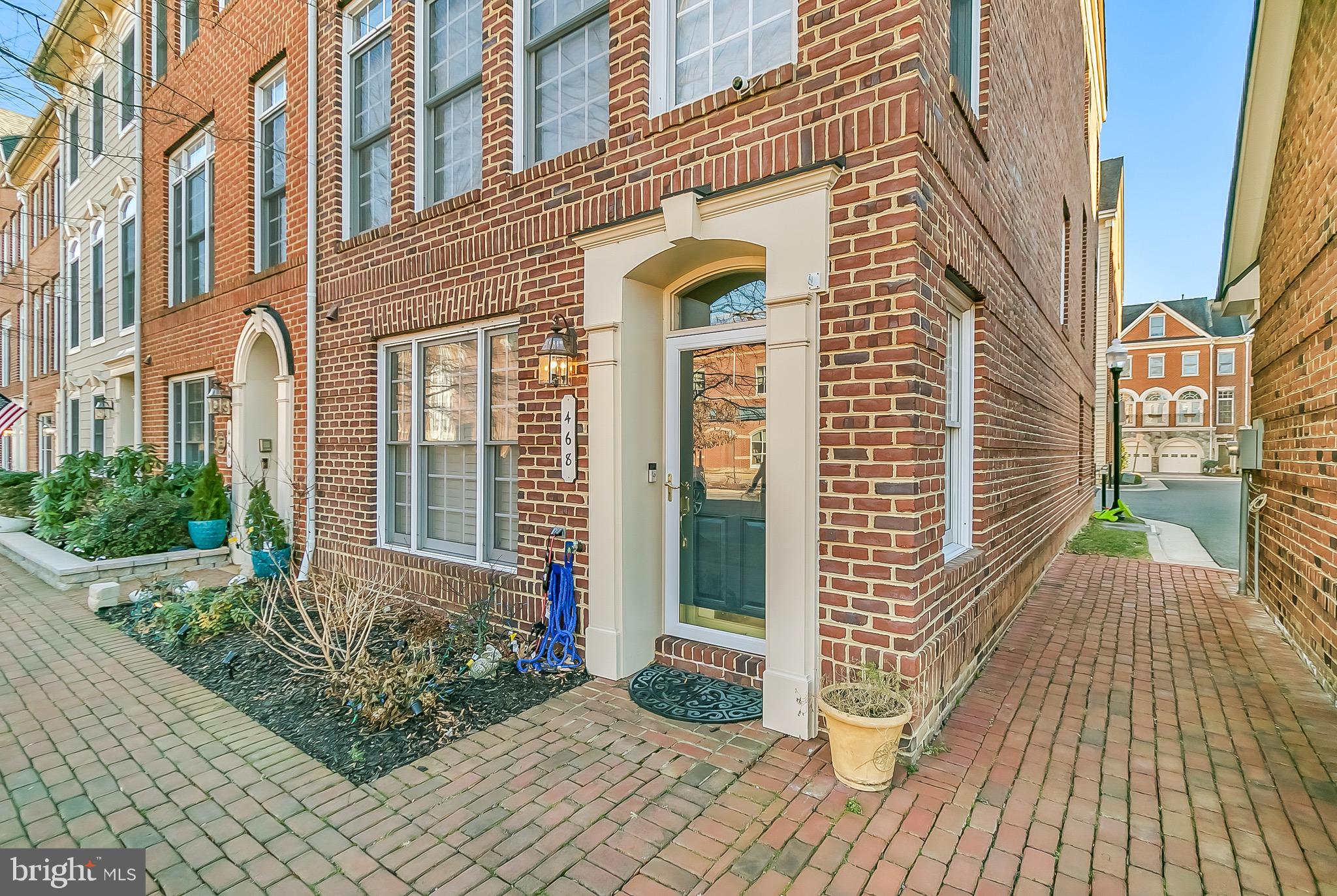 CAMERON STATION - Residential Lease