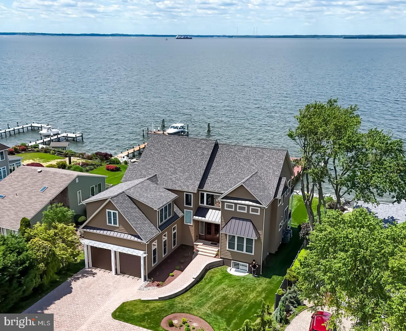 BAY CITY - Residential