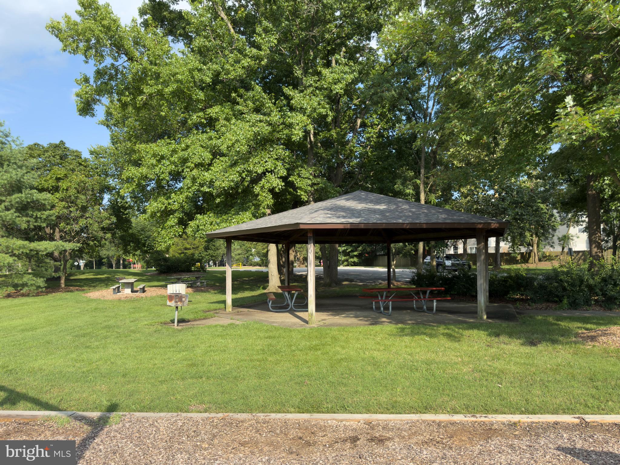 BELAIR GREENS - Residential