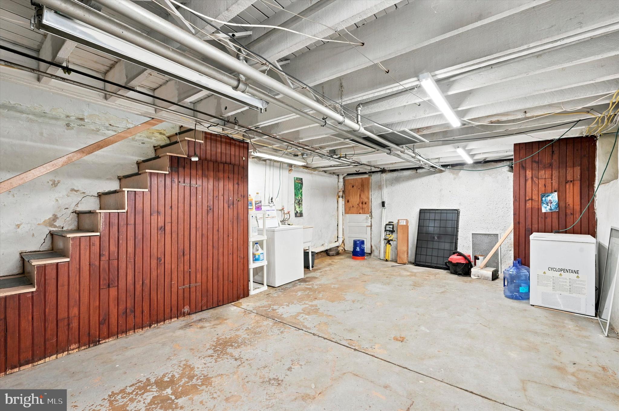 LANSDOWNE - Residential