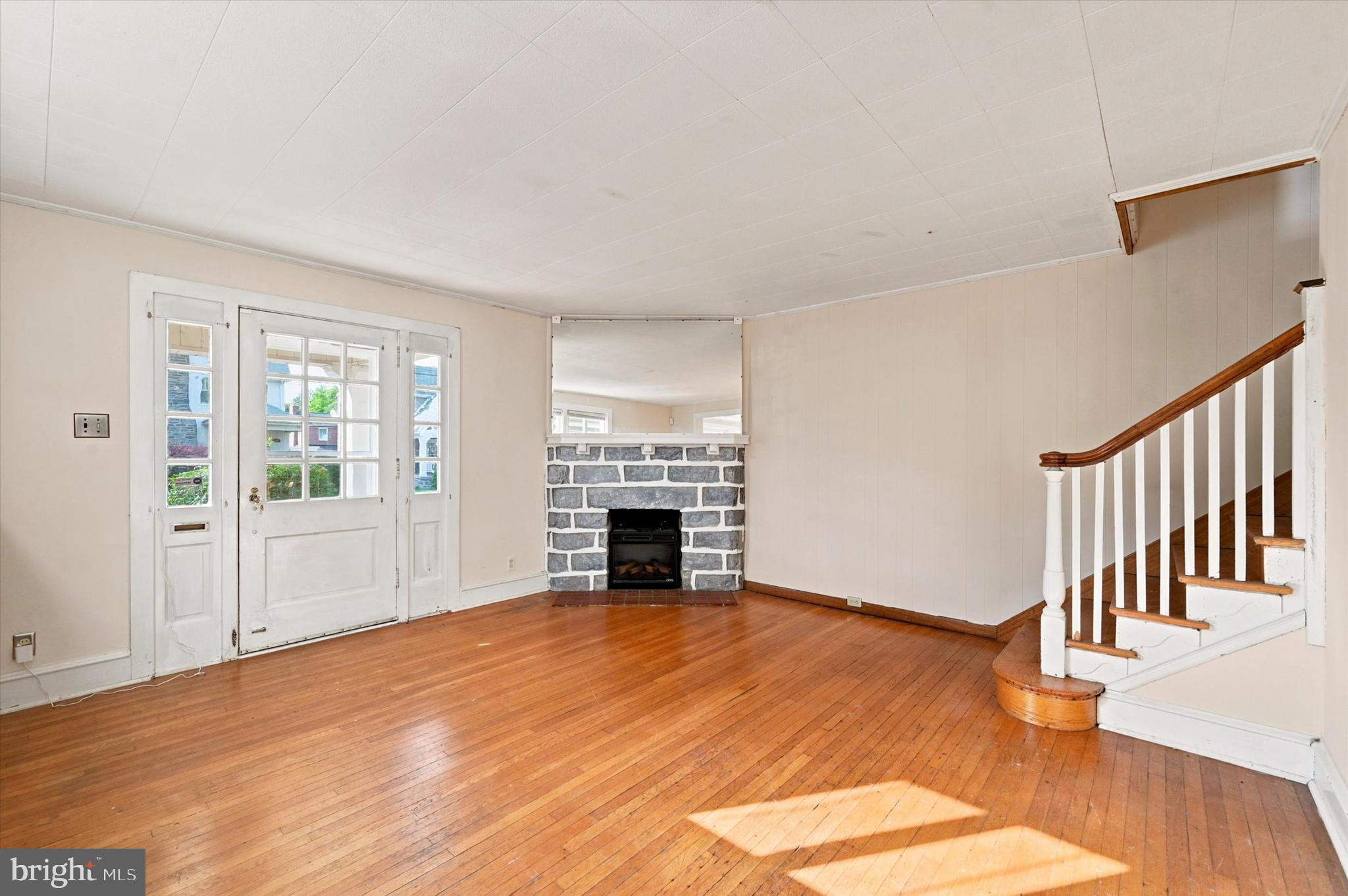 LANSDOWNE - Residential