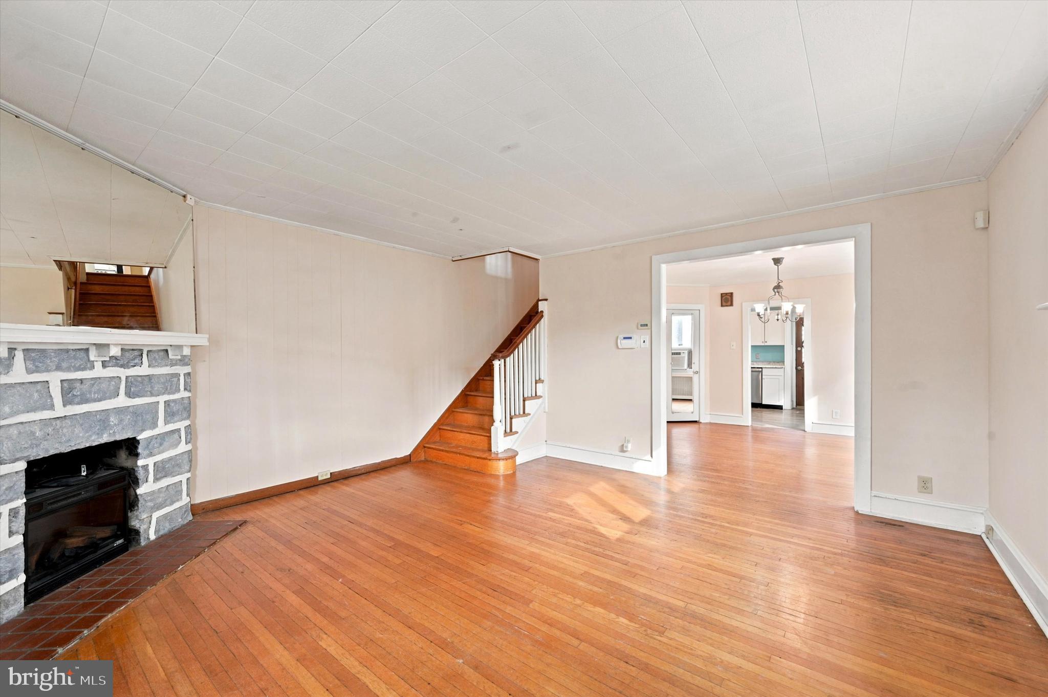 LANSDOWNE - Residential
