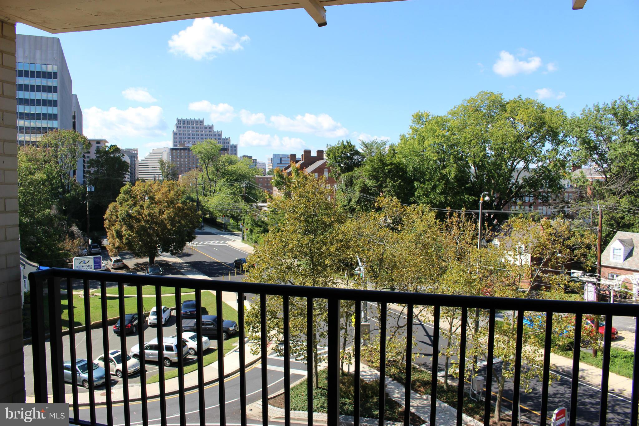 RIVIERA OF CHEVY CHASE - Residential