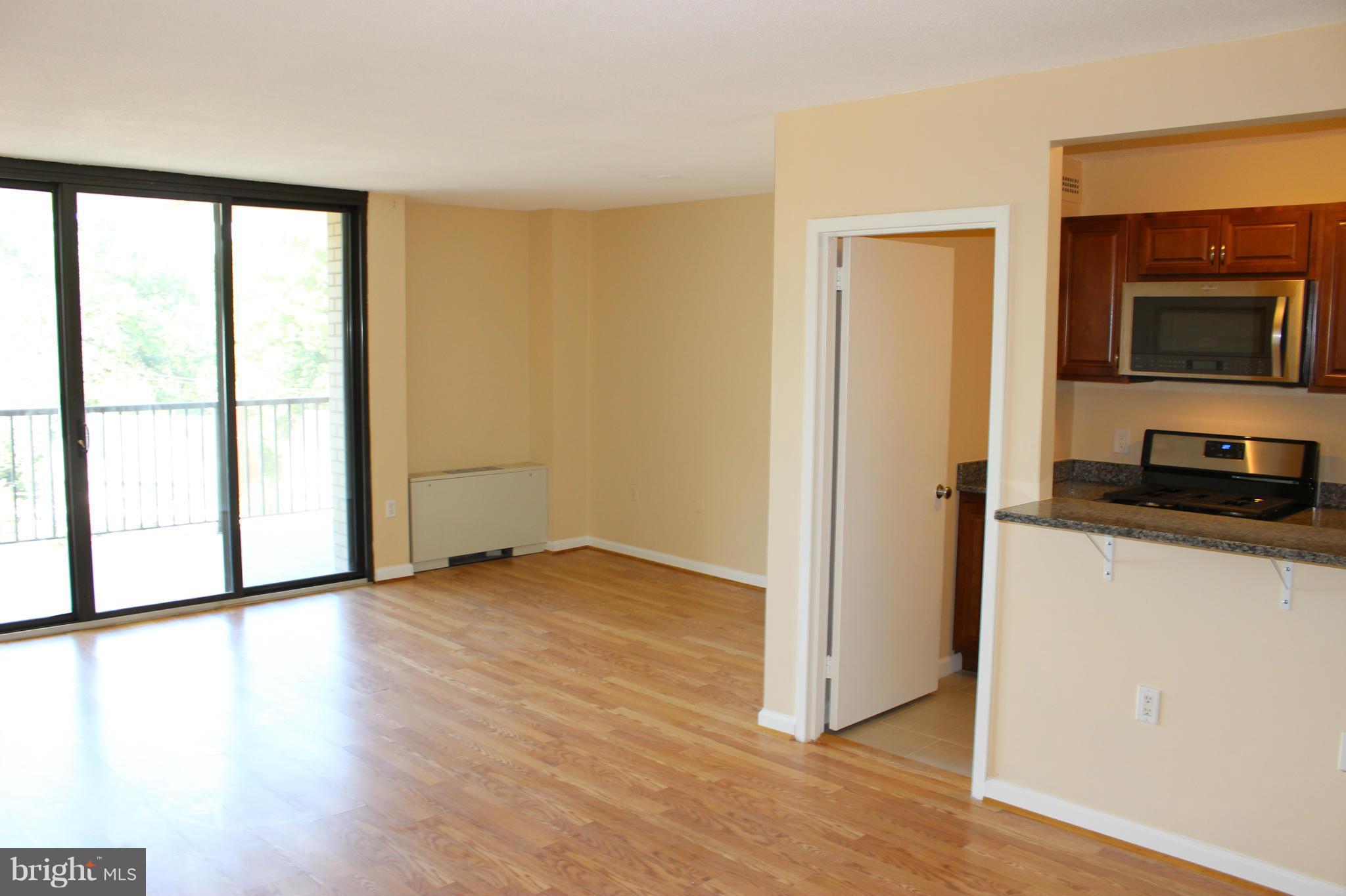 RIVIERA OF CHEVY CHASE - Residential
