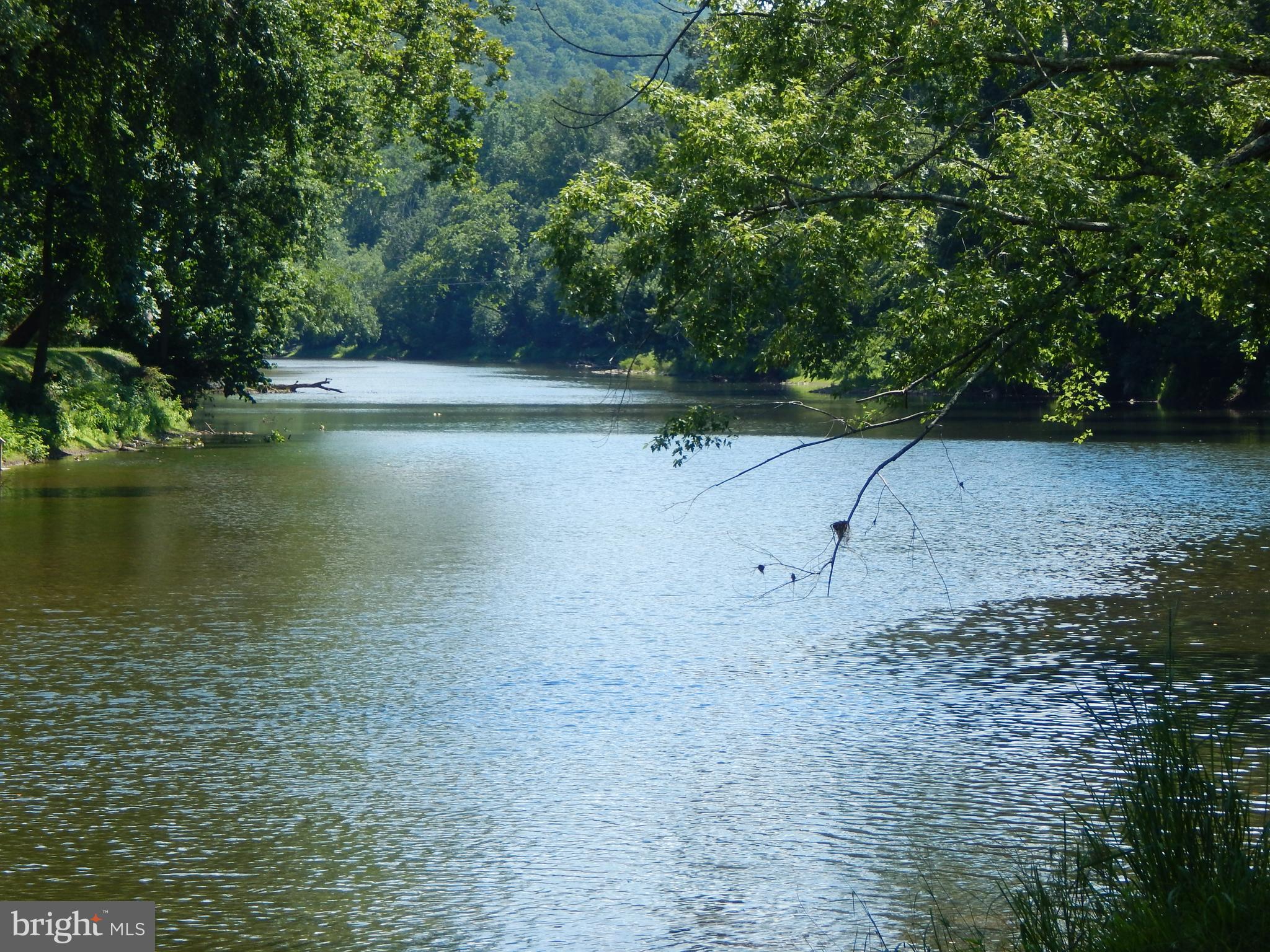 RIVER RIDGE - Land
