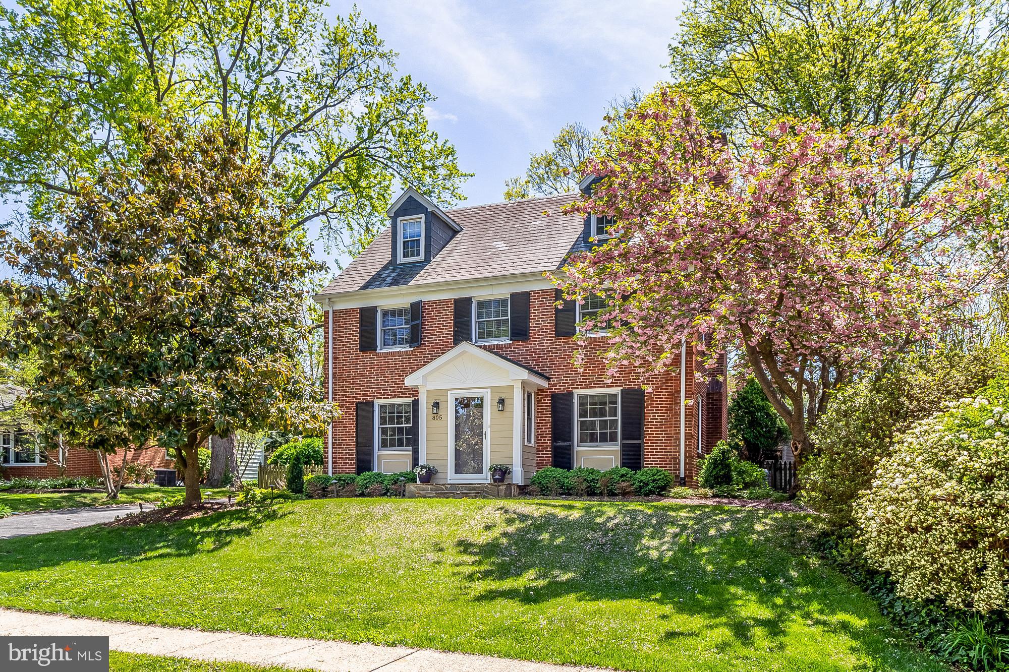 Stunning 5 bedroom, 6 bath home on a beautiful street in the much sought after neighborhood of Stoneleigh!   Fabulous first floor mudroom and laundry addition with white cabinets, granite counters with sink, coat closet, kitchen equipment closet and doors to the back patio and driveway. Complete kitchen renovation with all new appliances, including Thermador 6 burner gas range and dishwasher, granite counters, kitchen island with seating for four,  Italian tile back splash, soft close raised panel white cabinets/drawers and spacious eating area. Family room with gas fireplace, built-ins, recessed lighting and ceiling fan. Front entry/foyer addition including a new stone porch and walkway. Oversized formal living room with wood burning fireplace and crown molding. Formal dining room with bay window, crown molding and wainscoting. Half bath on the entry level and hardwood floors throughout. Second level includes the primary bedroom with en suite bath and two closets. Two additional bedrooms on this level, one with a sink and water closet and a full bath in the hall. Third floor with two additional bedrooms and half bath. Lower level with finished rec. room with full bath addition and large storage room. Gorgeous fenced backyard with expanded paver patio, shed, deck box. New landscaping, drainage system and lighting installed by Maxalea. Copper flashing around chimney and vents. New paint throughout house, interior and exterior. New carpeting on 3rd floor, basement and all stairways. This home has been extensively renovated throughout! Walking distance to Stoneleigh Elementary and pool.