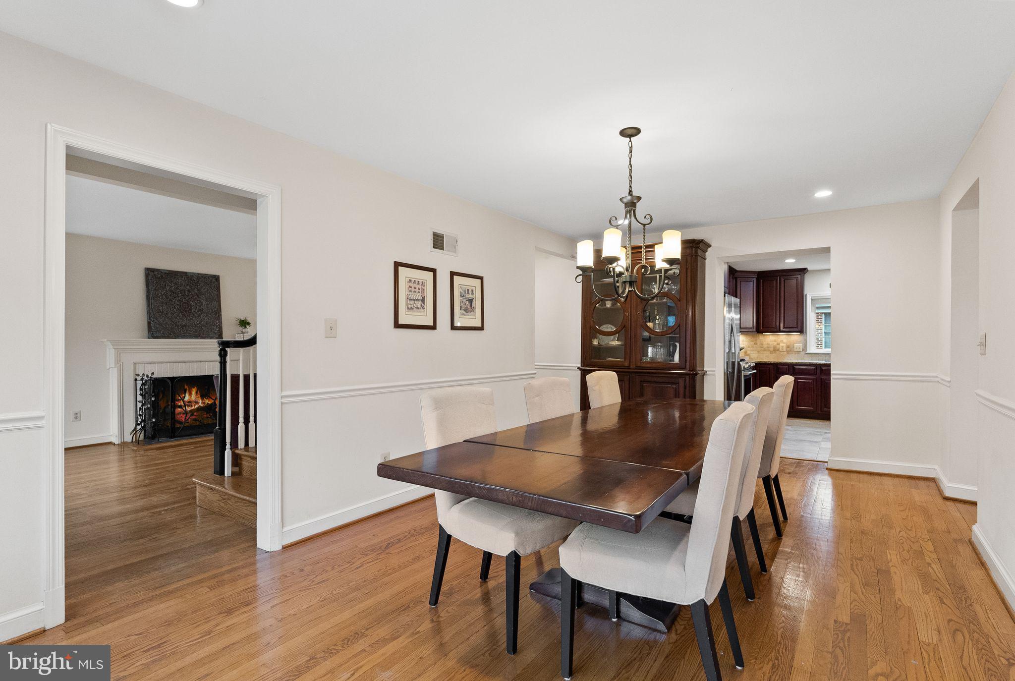 WOODACRES - Residential