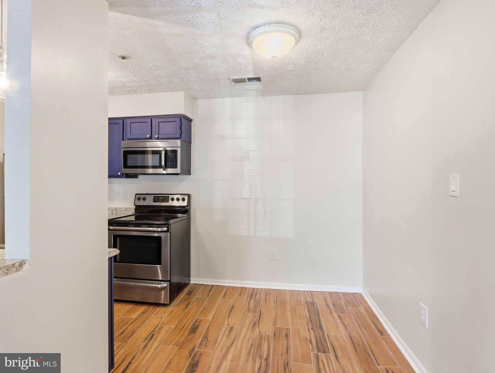 ROCKBURN COMMONS II - Residential