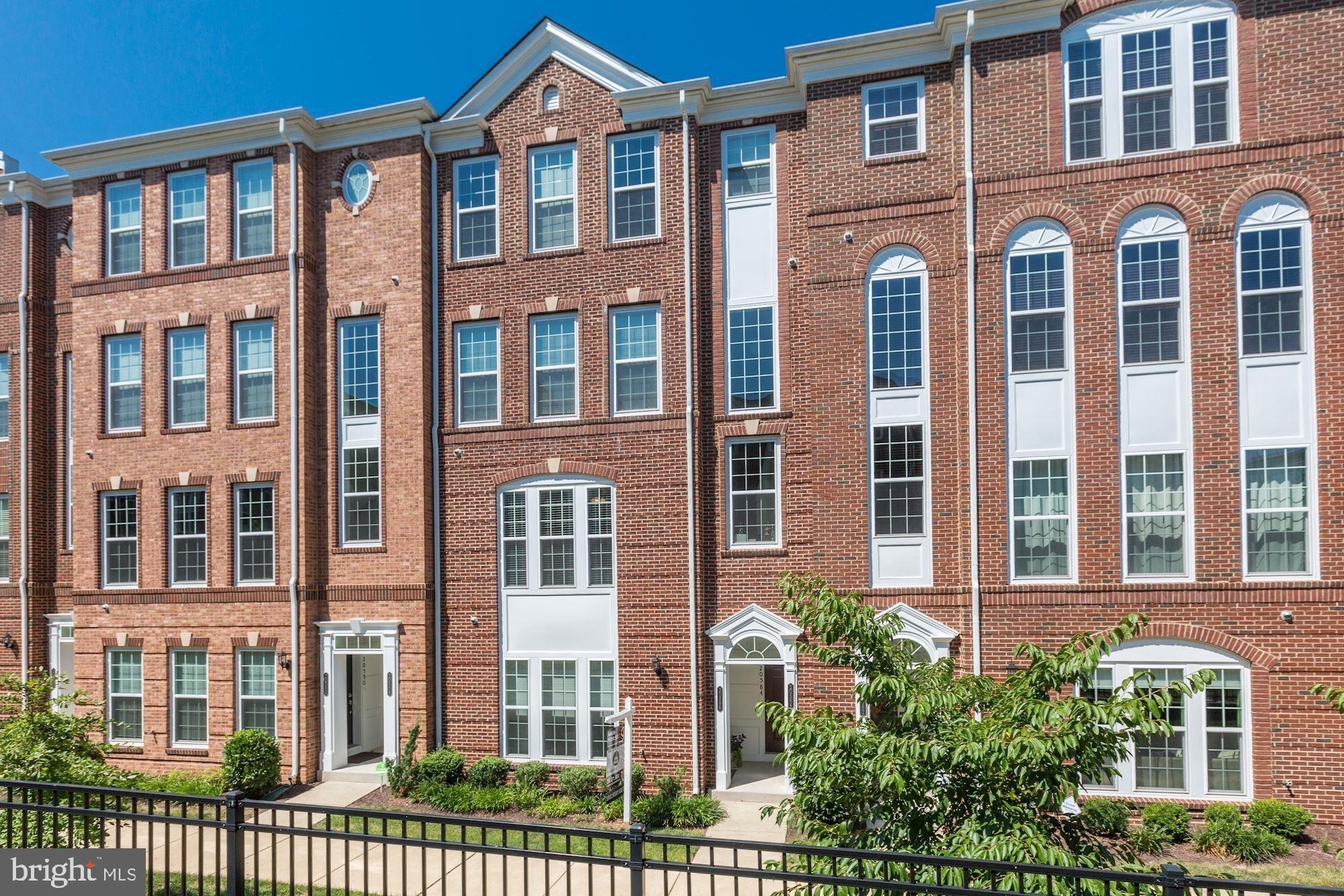 Bright, town home style condo. 3 bedroom, 2.5 bath condo 2 level, in sought after Goose Creek Village. Lower level unit, No need to take stairs,walk straight from your garage into your home. Spacious Room offers open floor plan perfect .Upstairs offers 3 large bedrooms, walk-in master closet with custom built-ins, spacious baths and bedroom level laundry. 1 attached garage space.Walk to Restaurants, Harris Teeter, shopping center, mins to route 267. Pets welcome case by case basis.   Immediate move in.