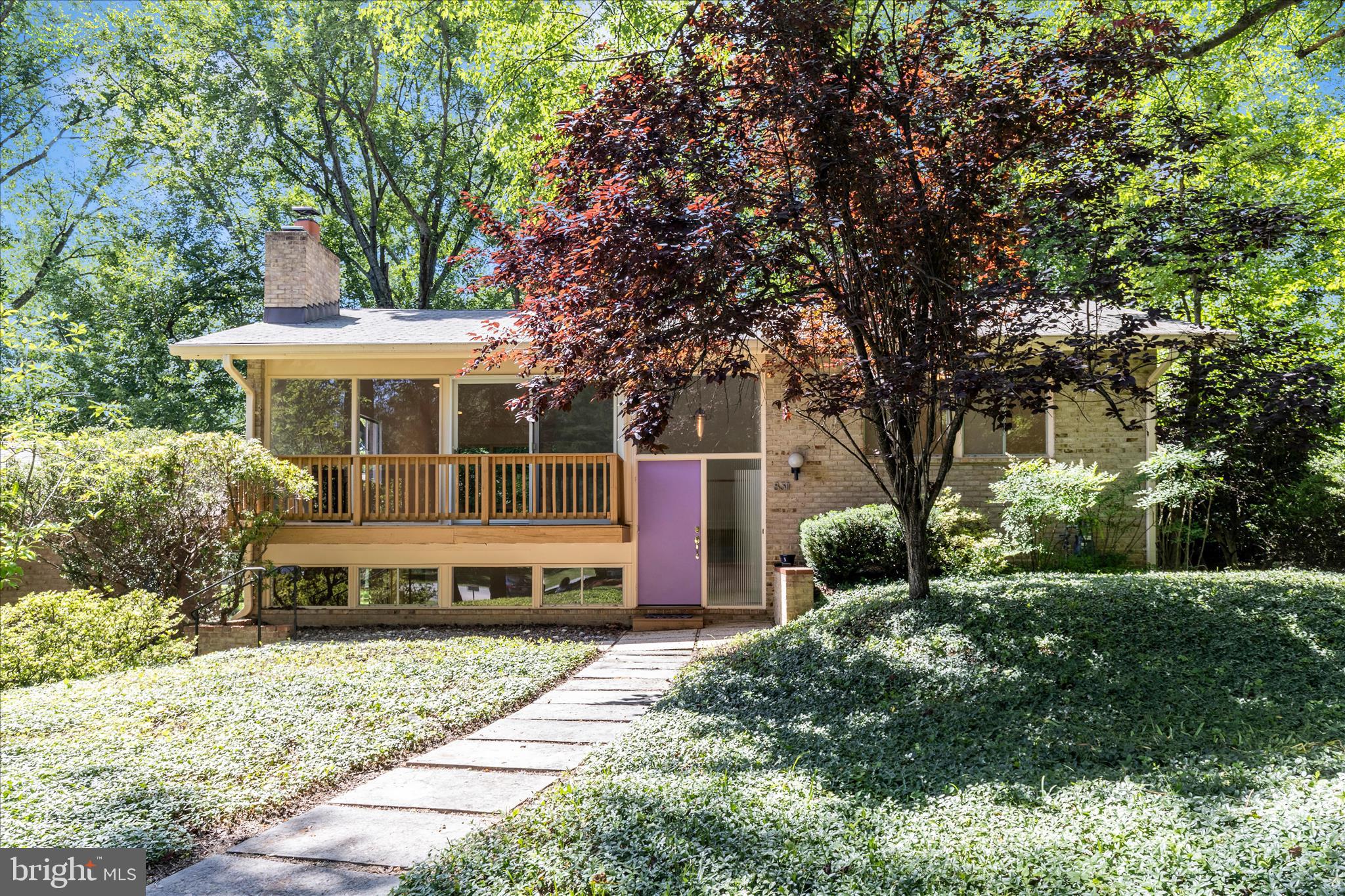 CARDEROCK SPRINGS - Residential