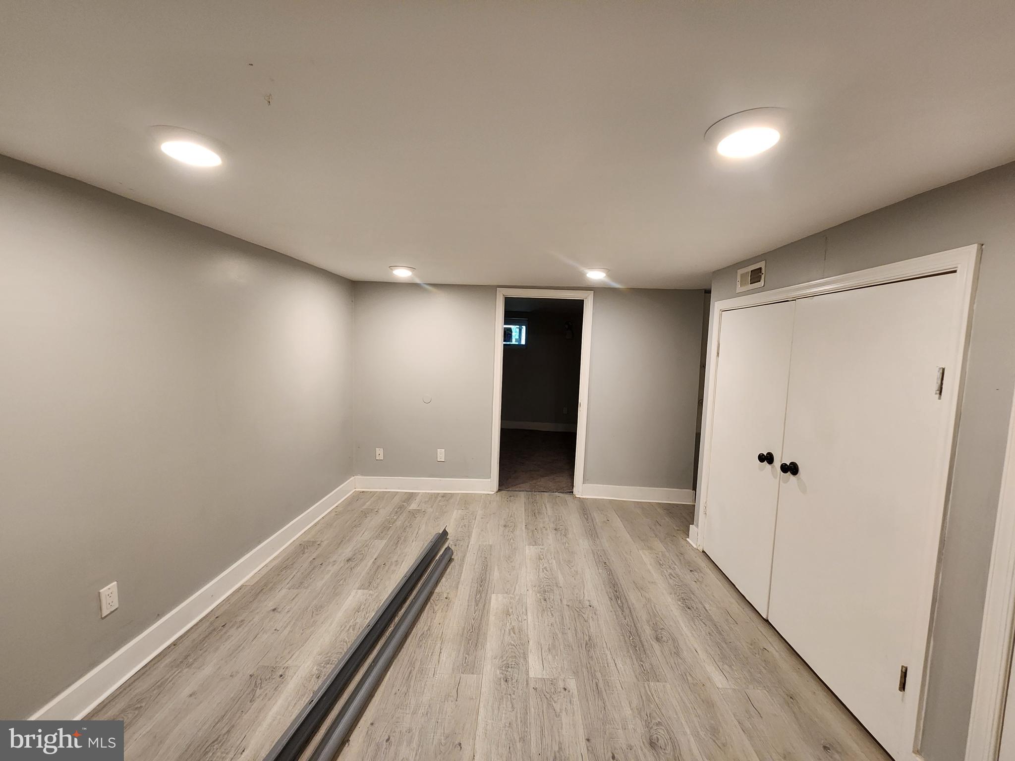 FRANKFORD - Residential