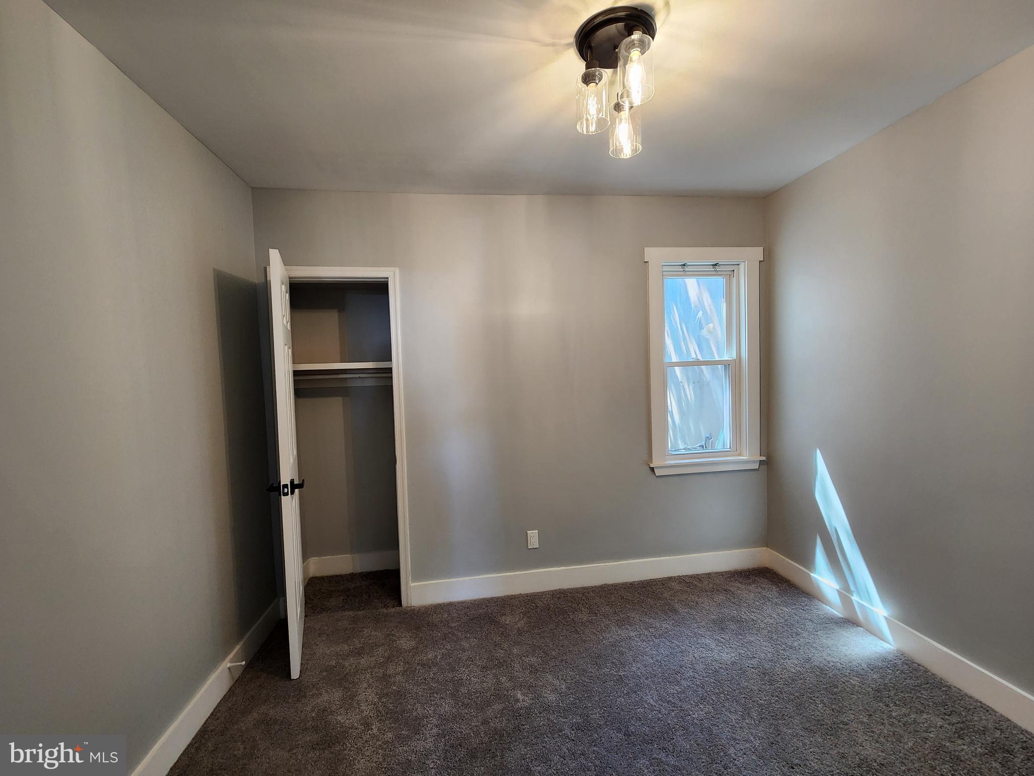 FRANKFORD - Residential