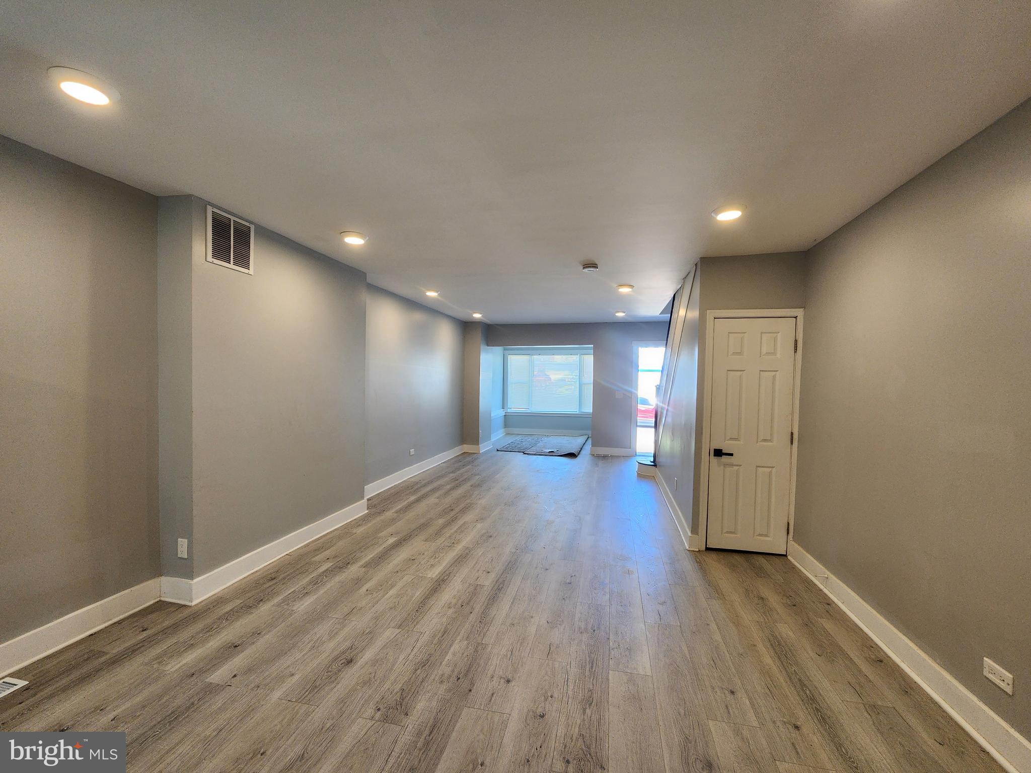 FRANKFORD - Residential