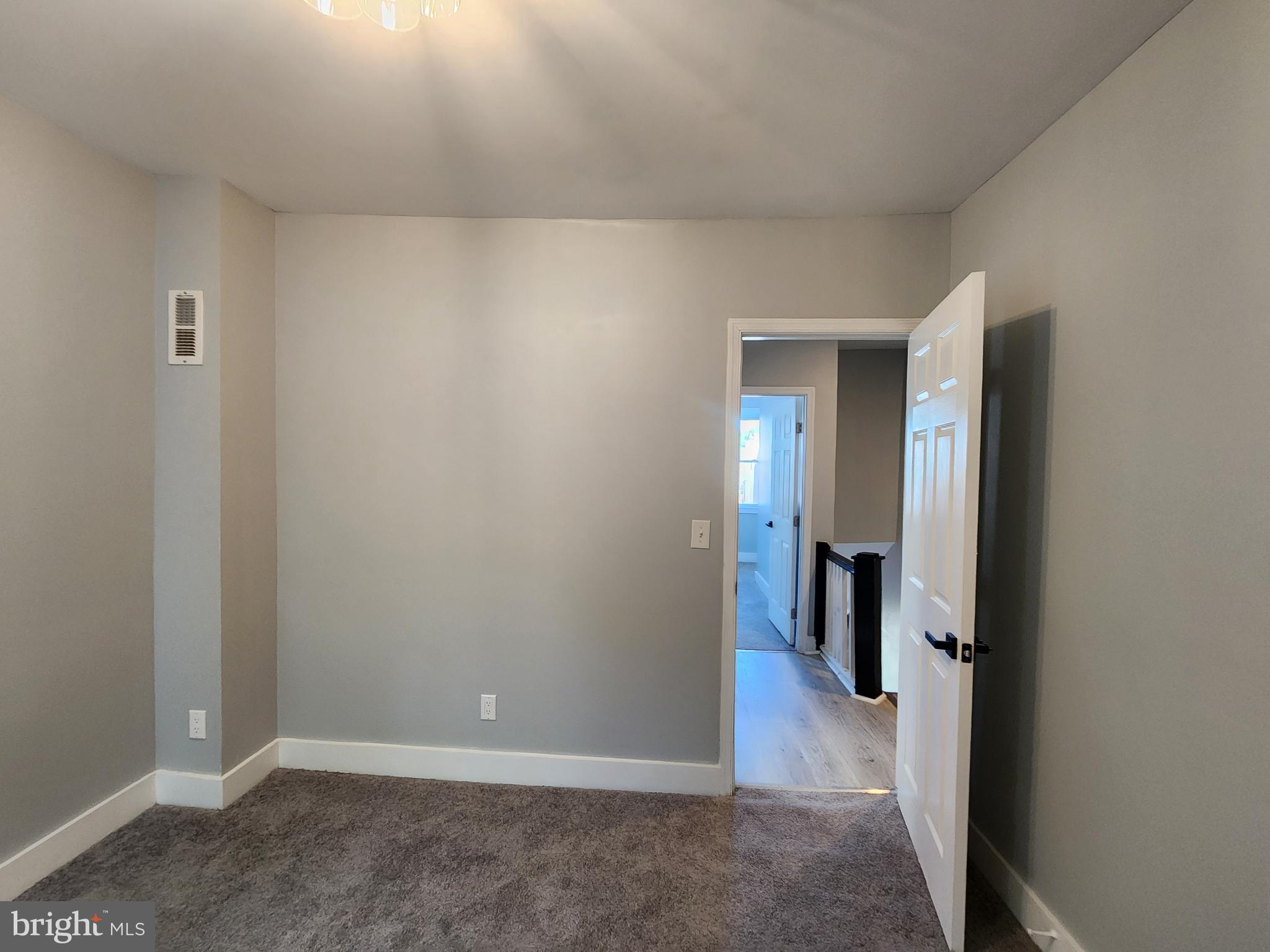 FRANKFORD - Residential