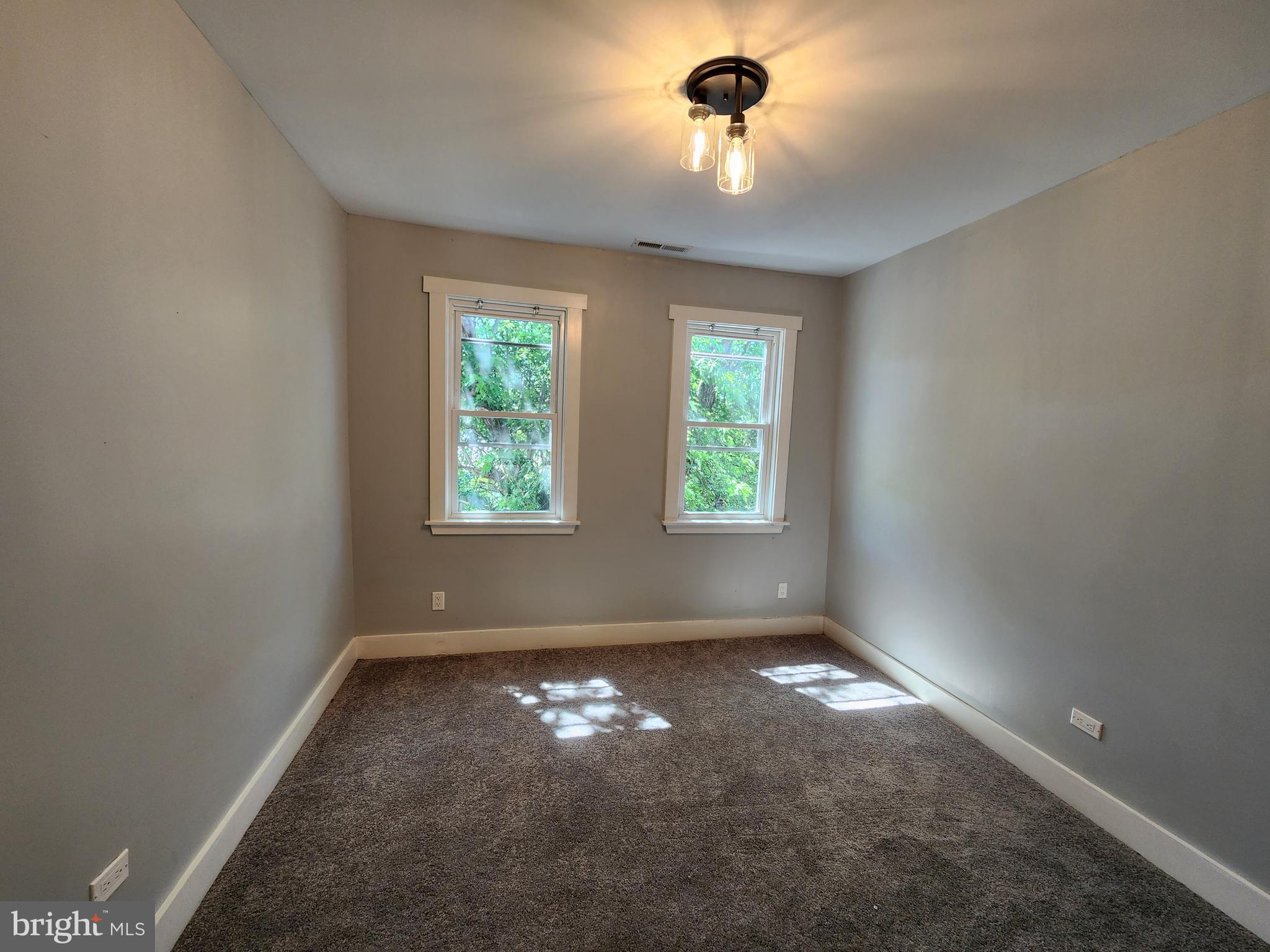 FRANKFORD - Residential