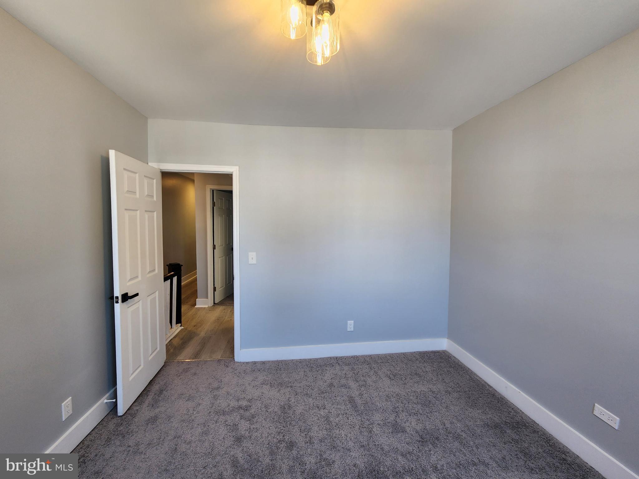 FRANKFORD - Residential