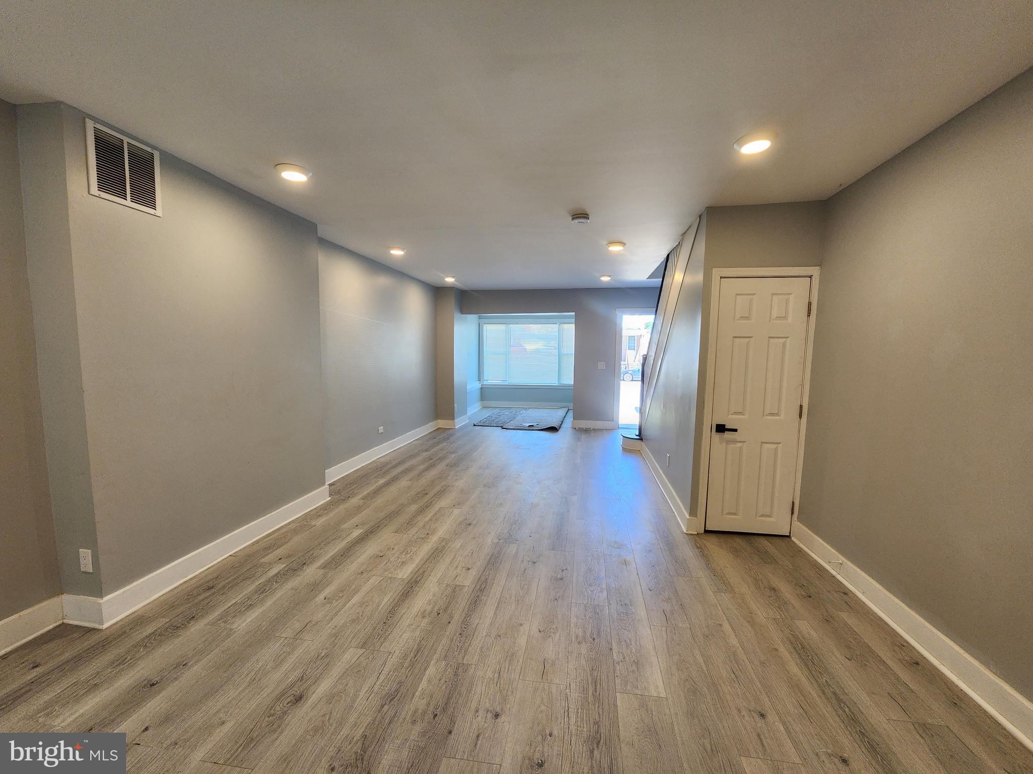 FRANKFORD - Residential